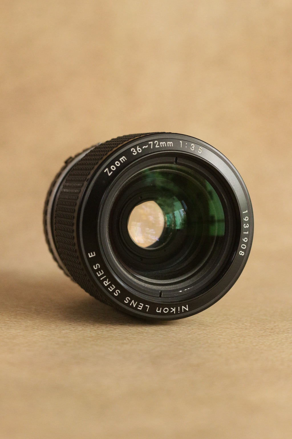 Nikon FE + Nikkor Series E 36-72mm F3.5 (constant aperture)