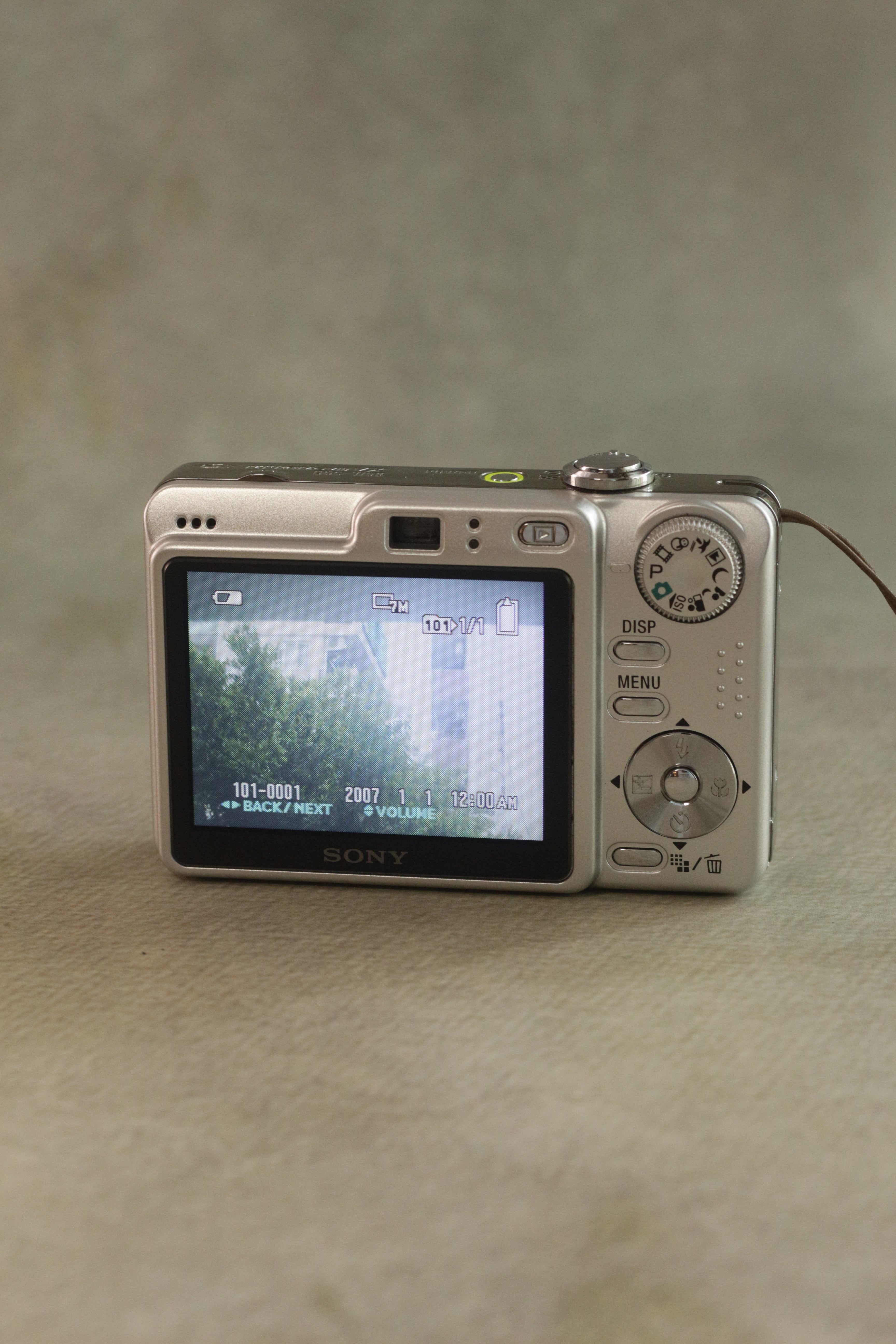 Sony Cyber-shot DSC-W55