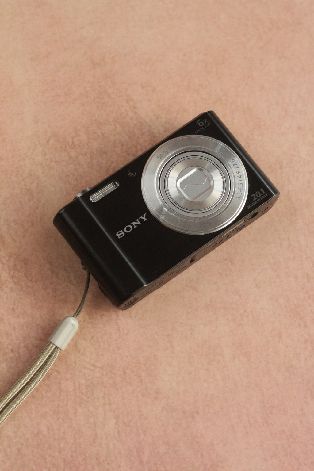 Sony Cyber-shot DSC-W810 + original box
