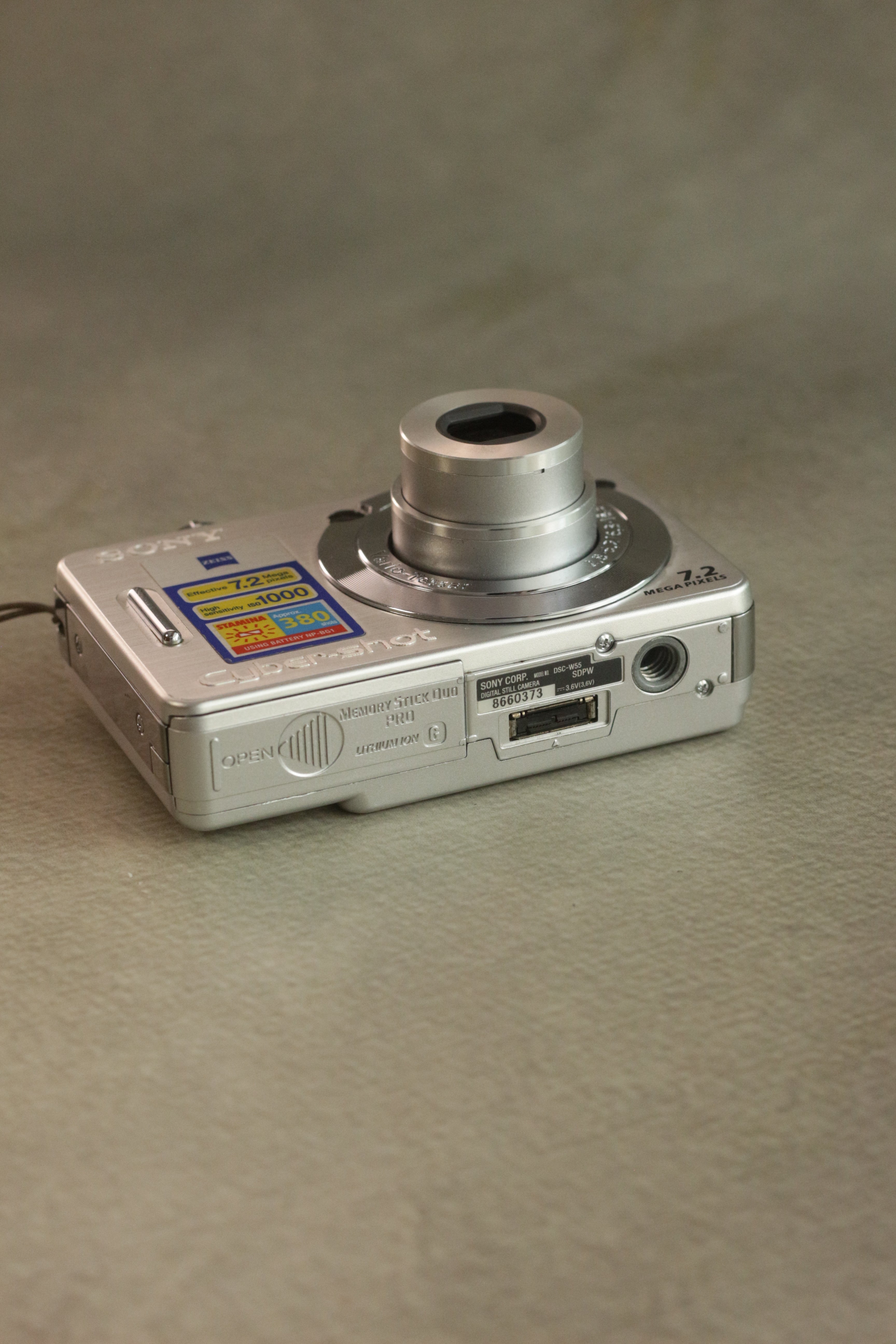 Sony Cyber-shot DSC-W55