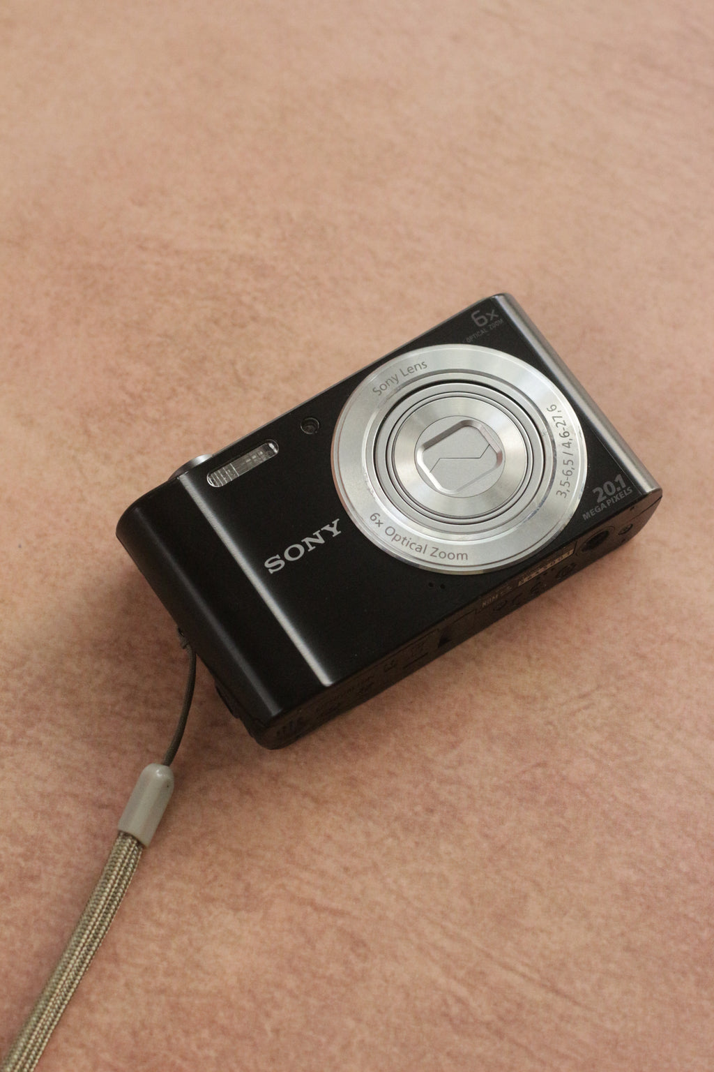 Sony Cyber-shot DSC-W810 + original box