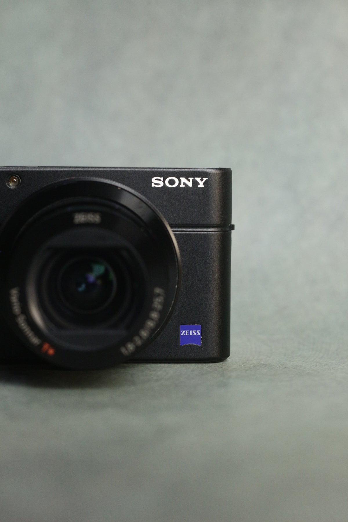 Sony Cyber-shot RX100 III