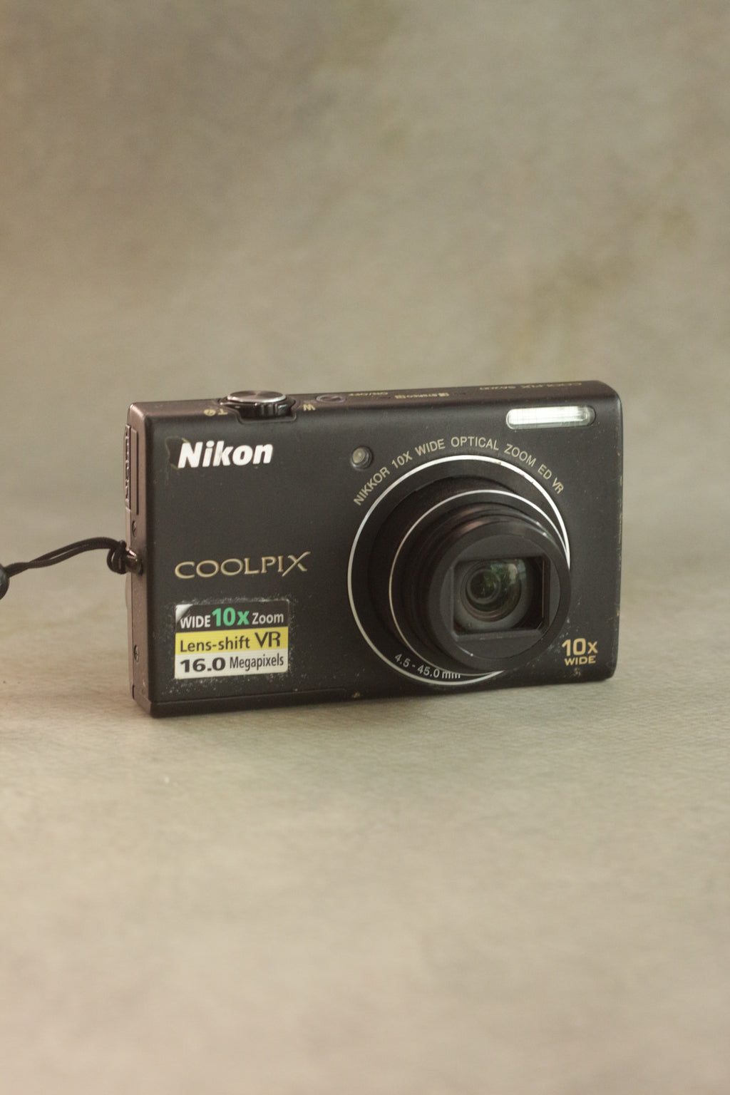 Nikon Coolpix S6200