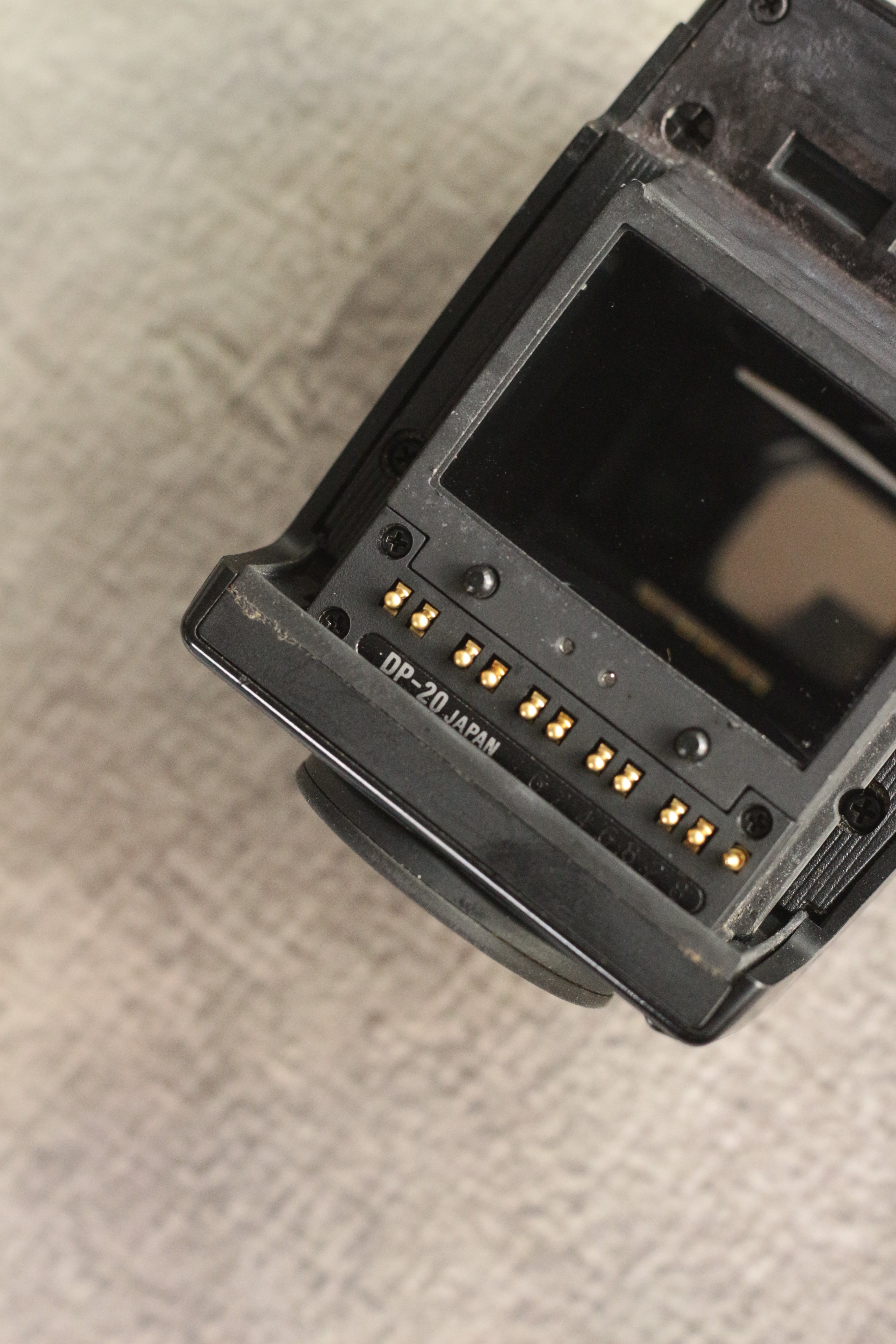 Nikon F4 + DP20 Viewfinder