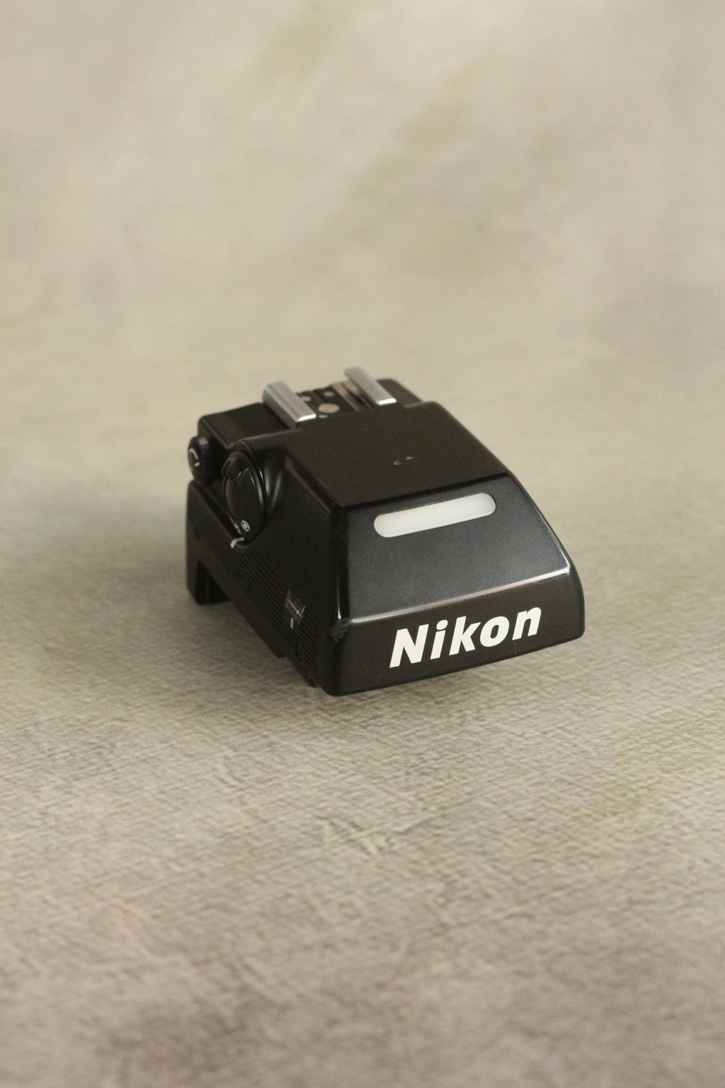 Nikon F4 + DP20 Viewfinder