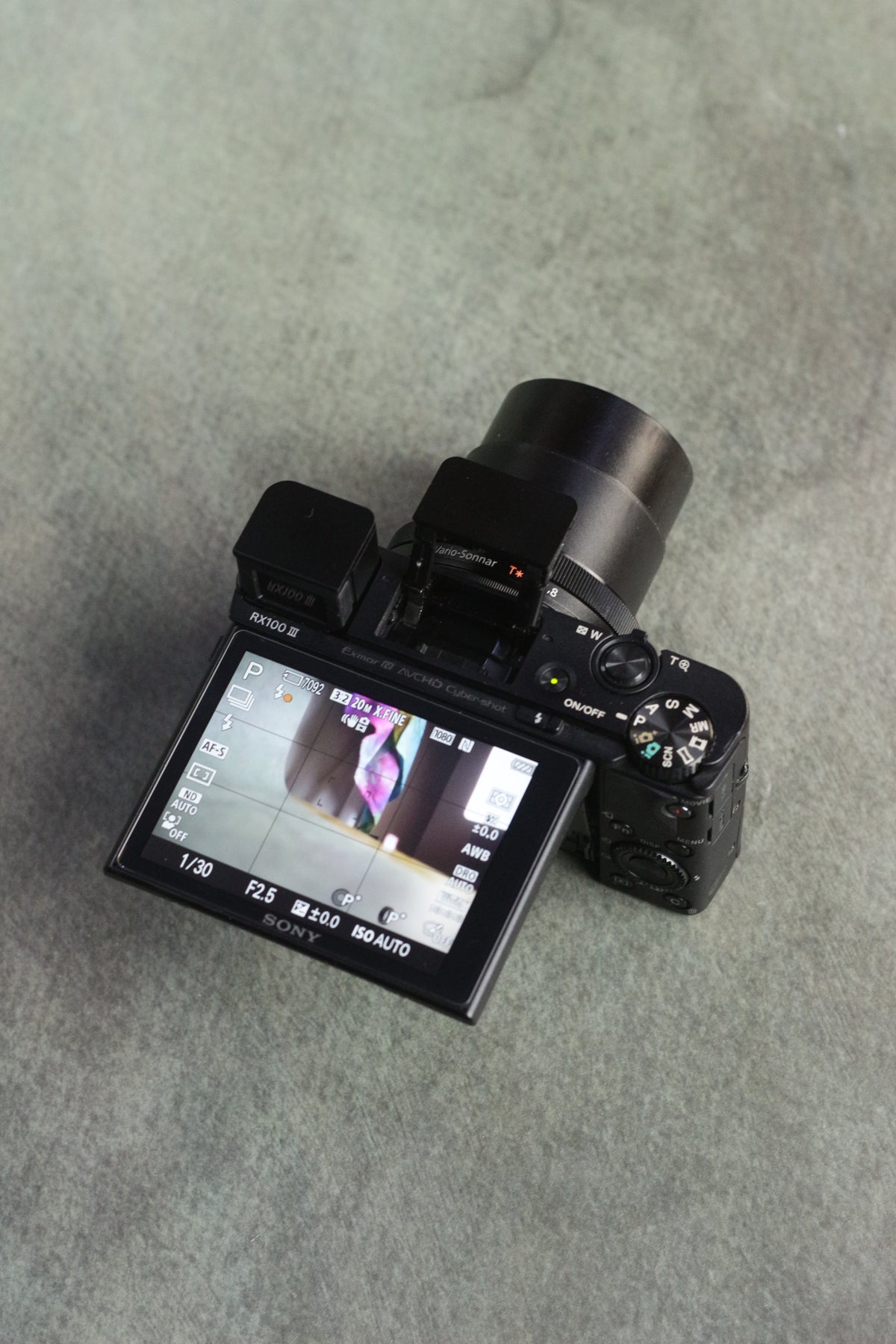 Sony Cyber-shot RX100 III