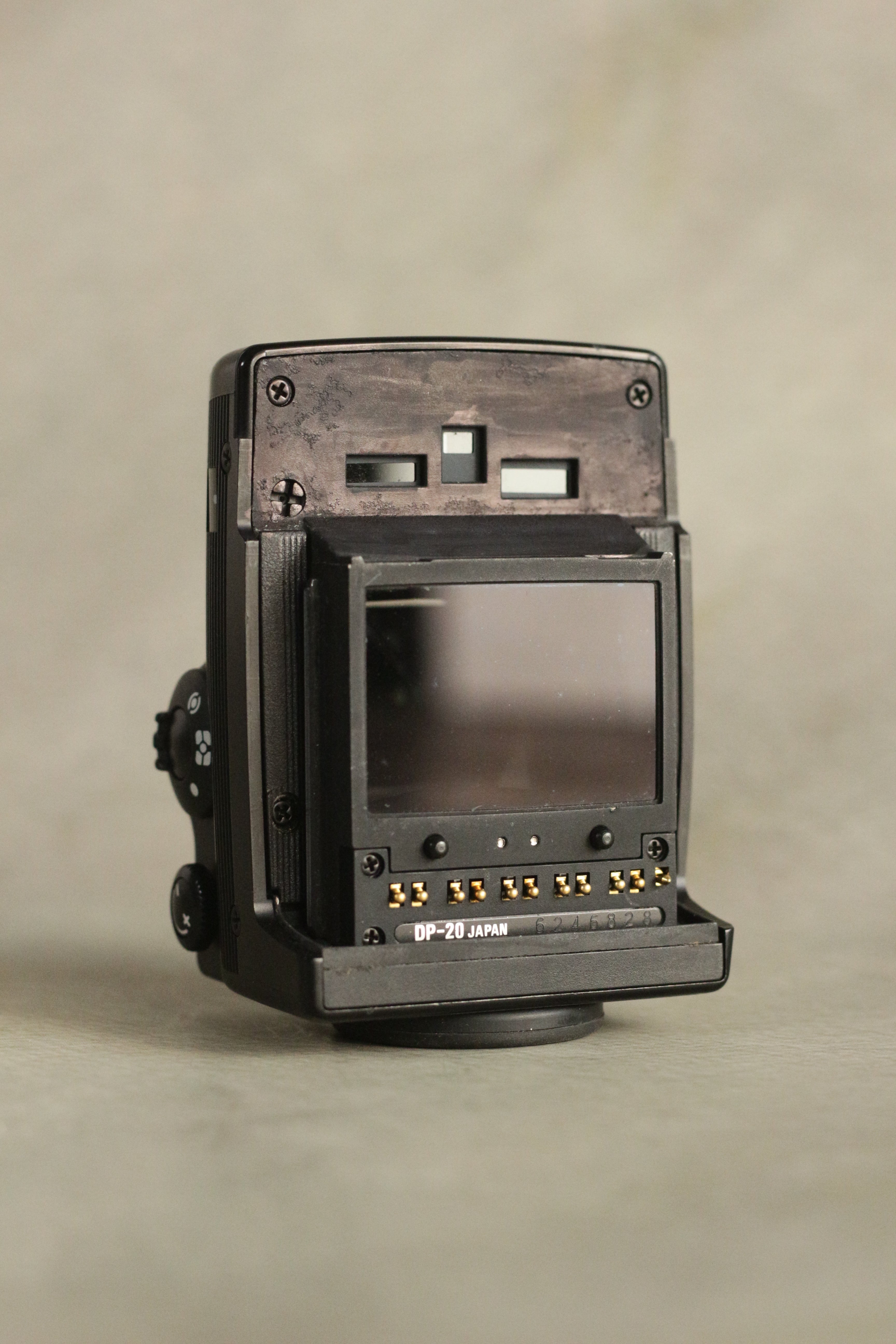 Nikon F4 + DP20 Viewfinder