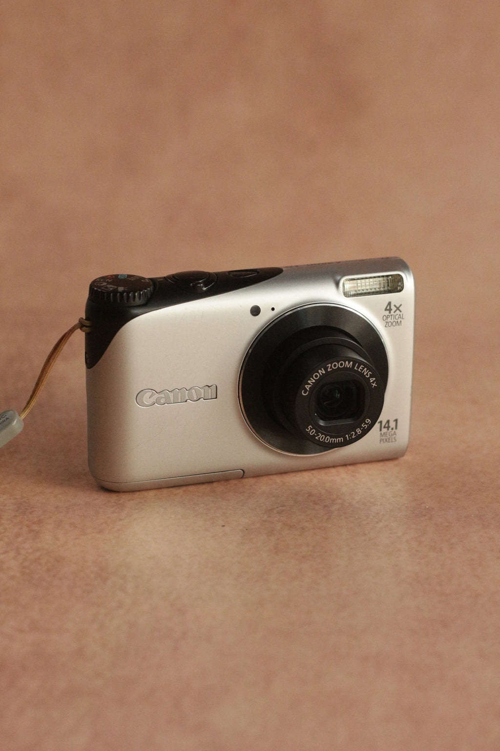 Canon PowerShot A2200 + original box