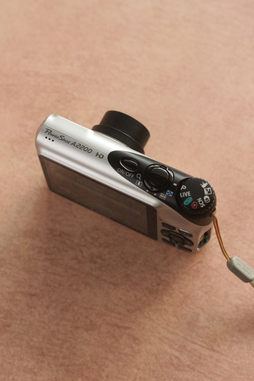 Canon PowerShot A2200 + original box