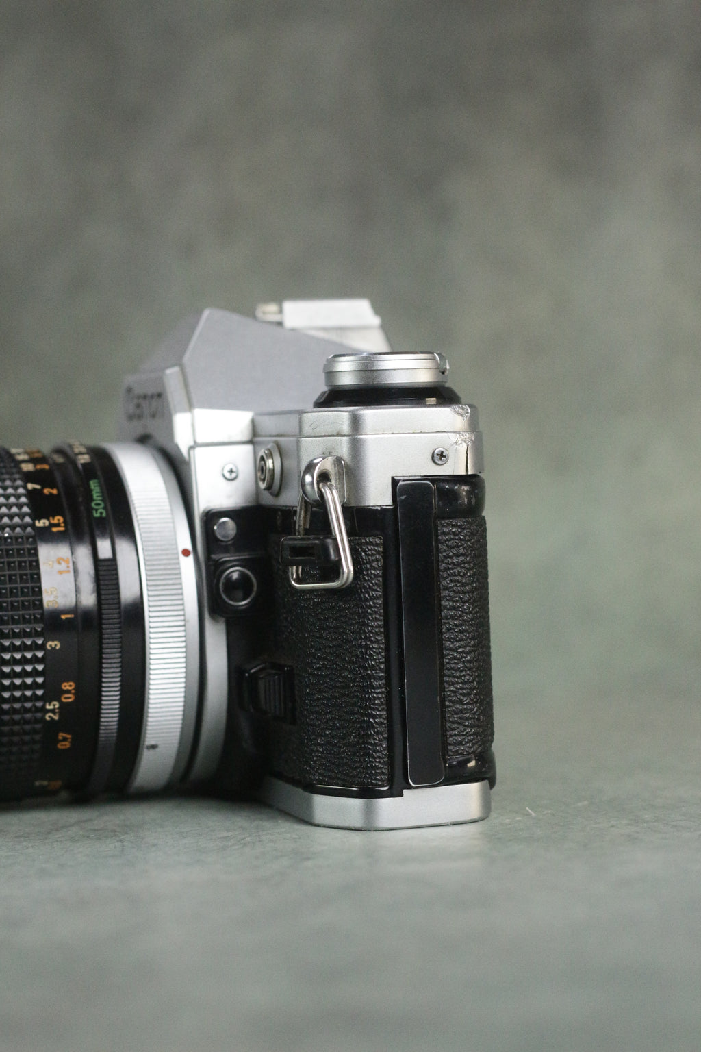 Canon AE-1 + Canon FD 50mm F1.8 S.C.