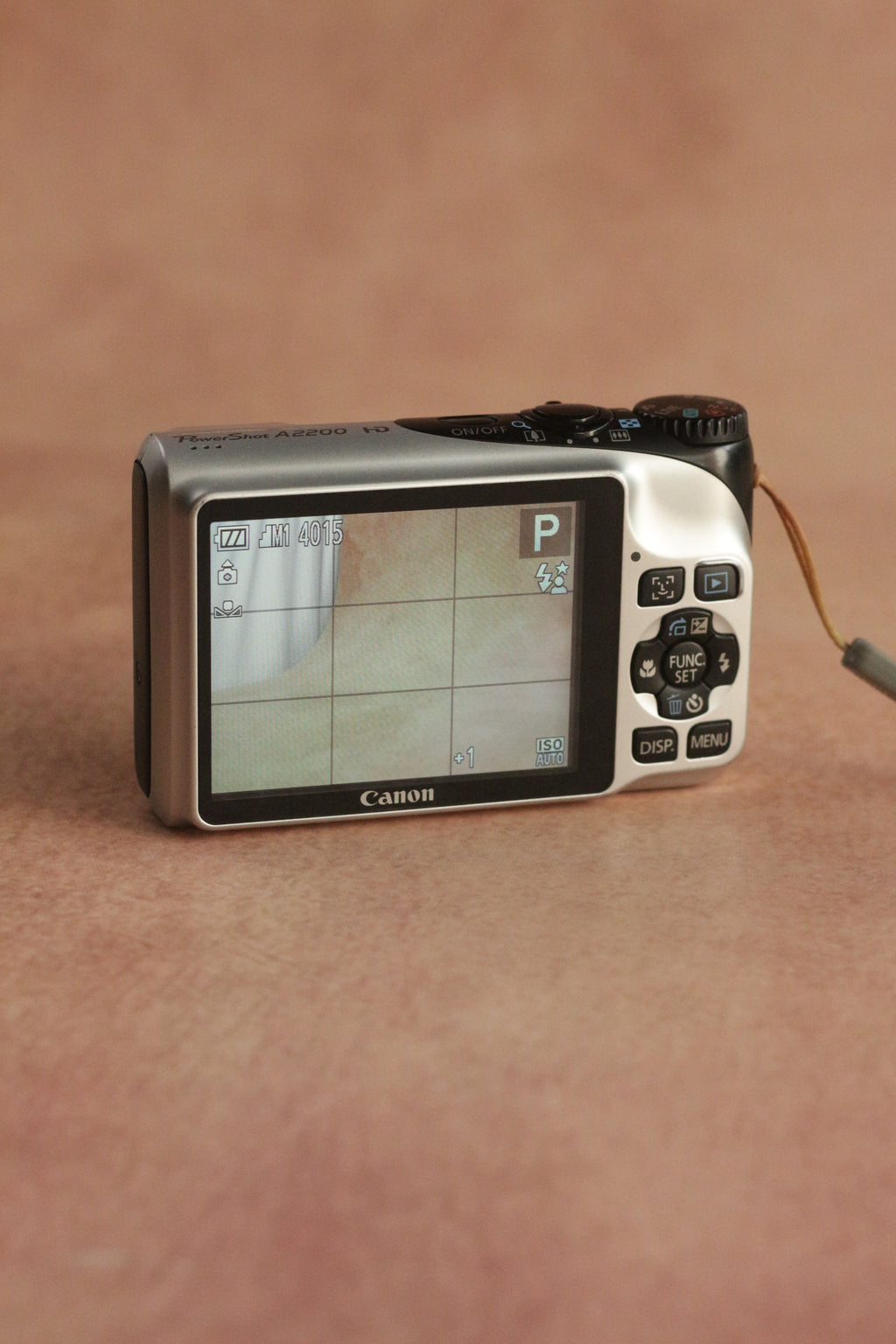 Canon PowerShot A2200 + original box