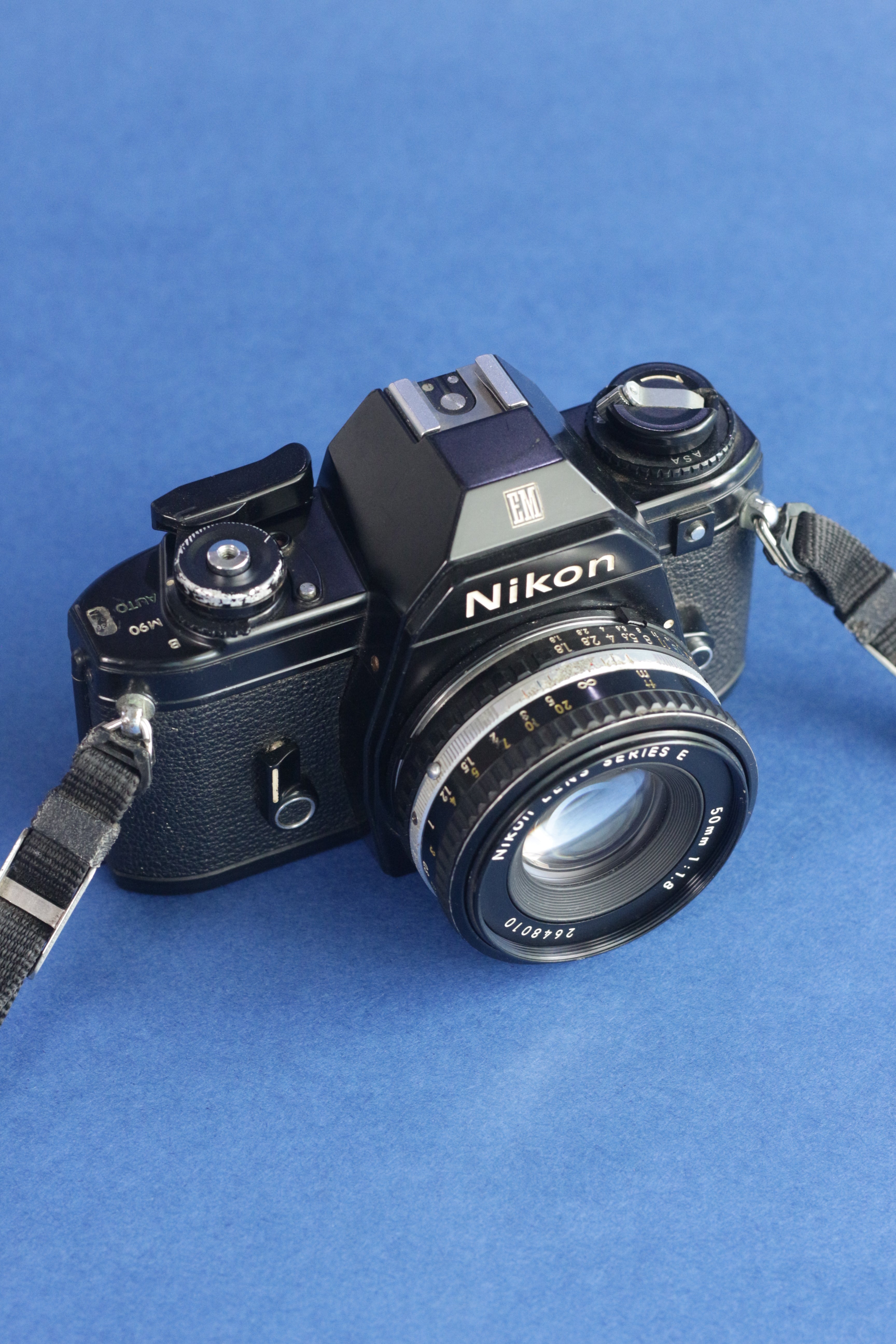 Nikon EM + Nikkor Series E 50mm F1.8