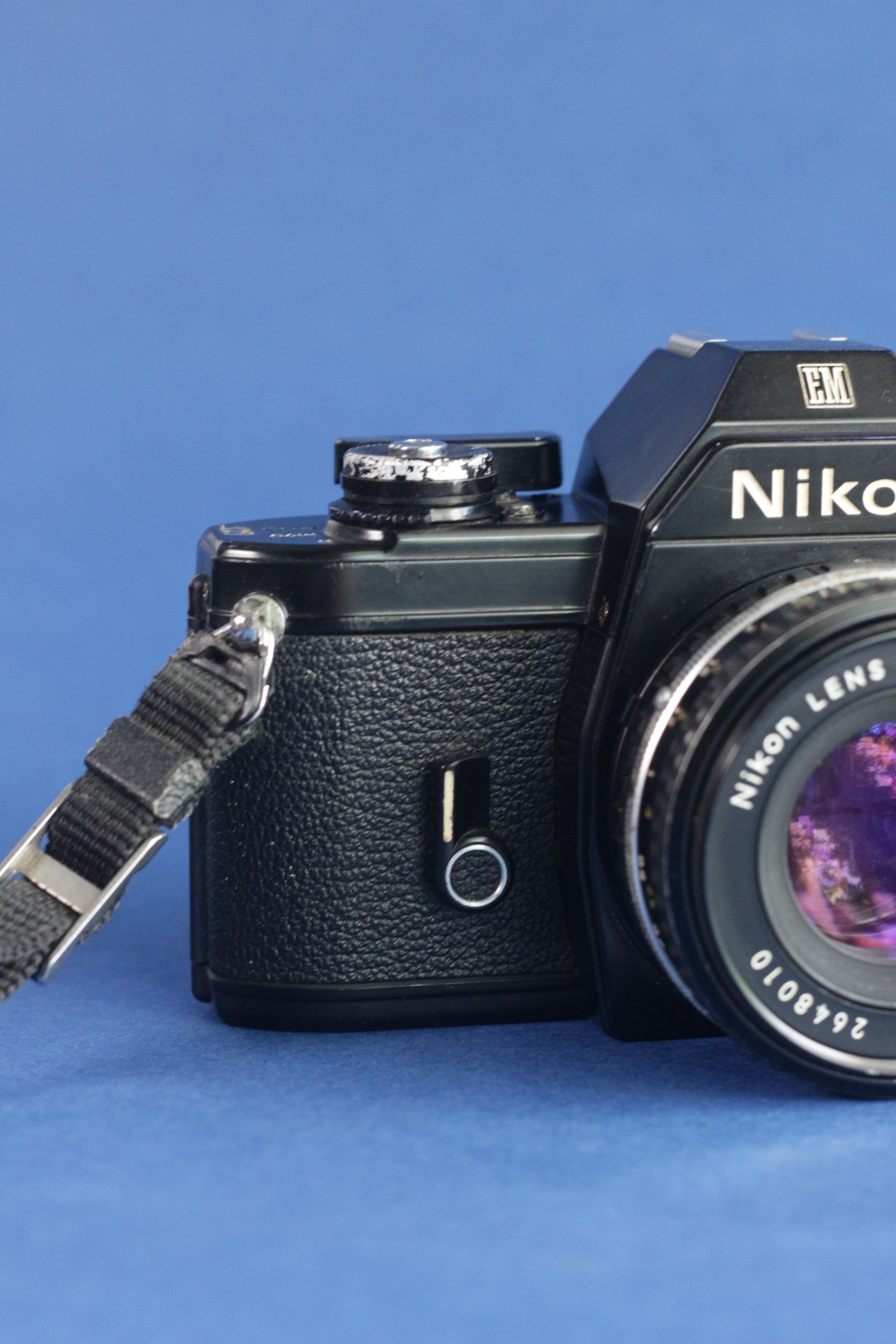 Nikon EM + Nikkor Series E 50mm F1.8