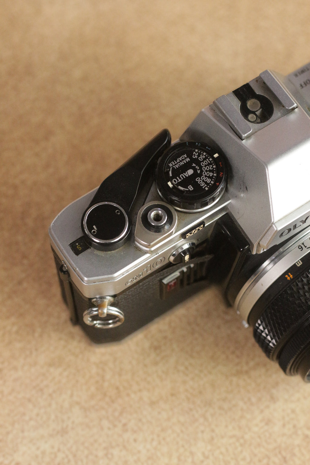 Olympus OM10 + Zuiko Auto-S 50mm F1.8 + Manual Adapter