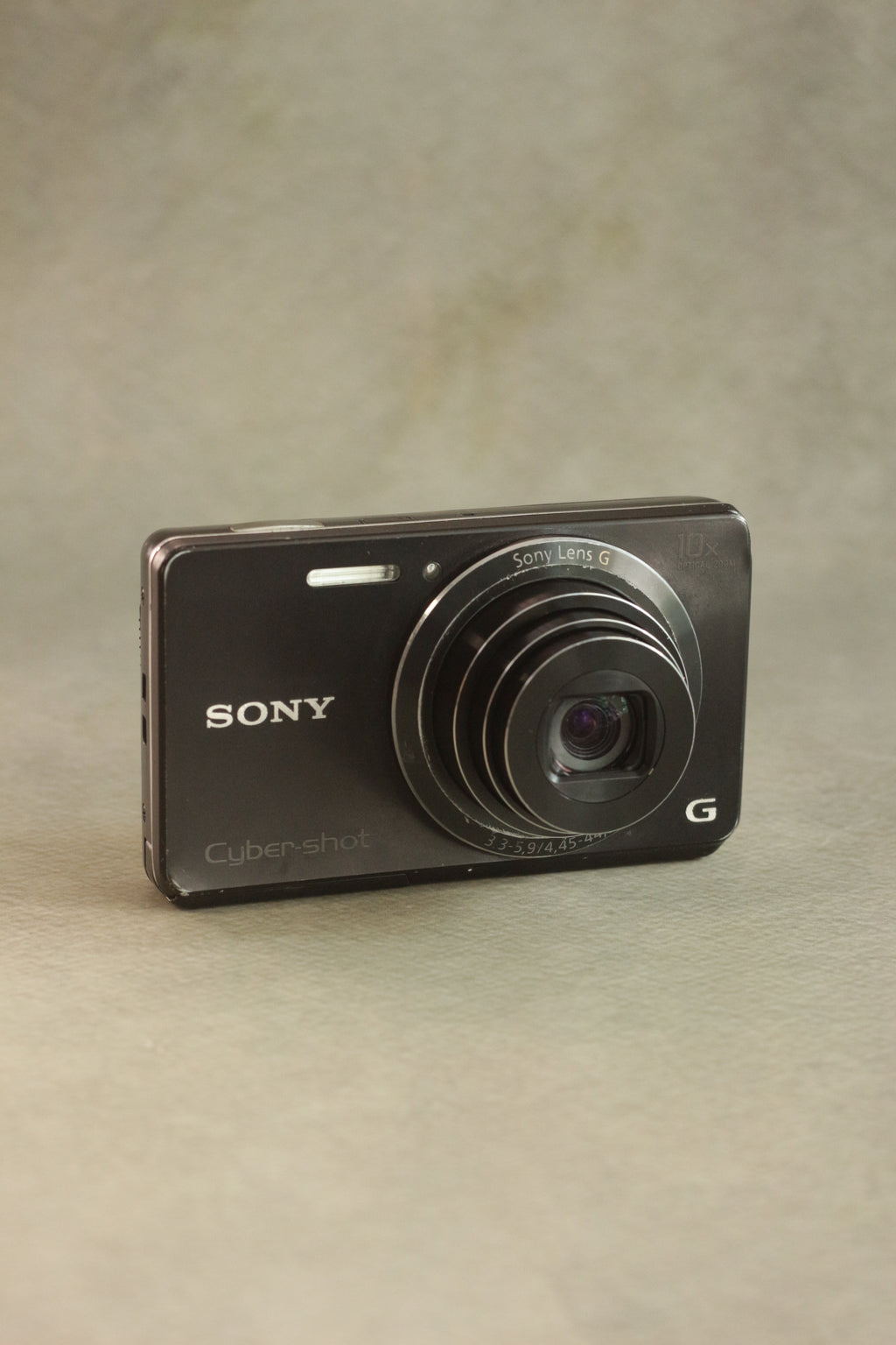 Sony Cyber-shot DSC-W690