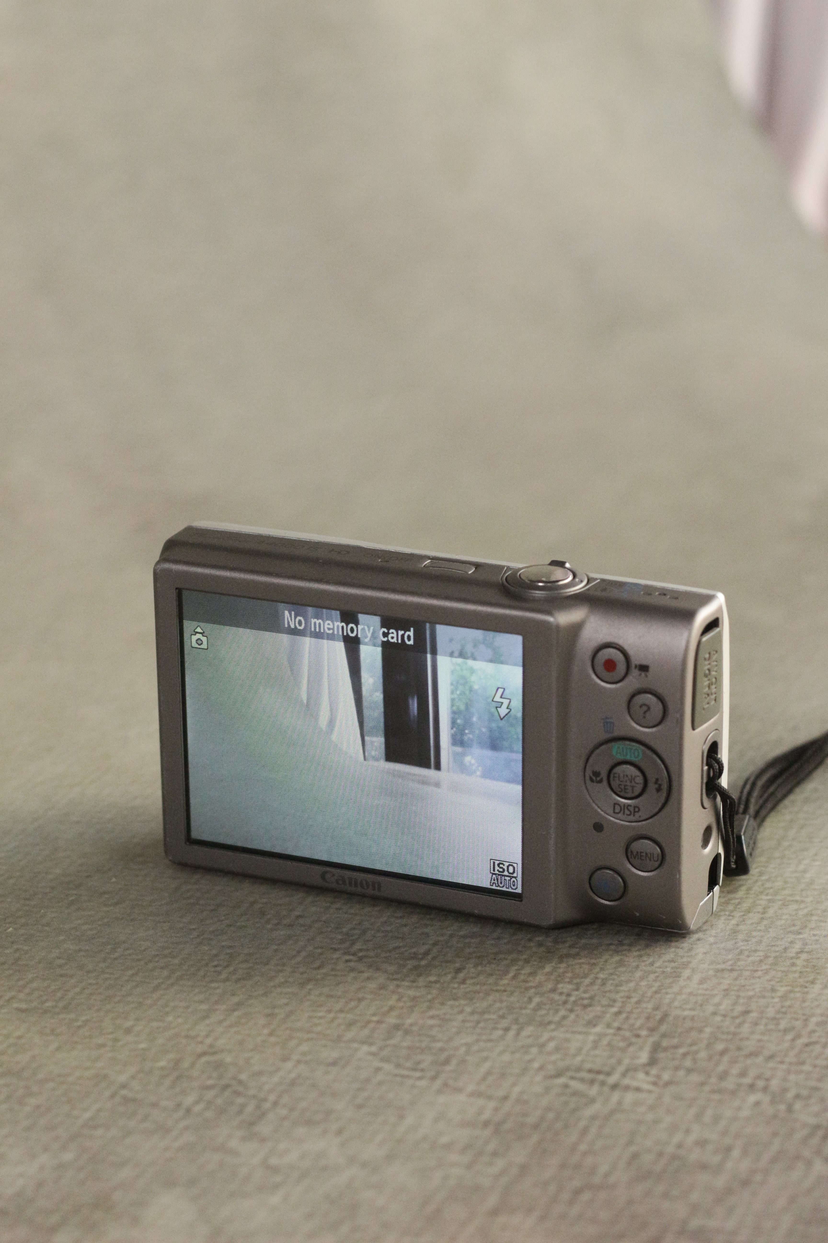 Canon Powershot A4000 IS