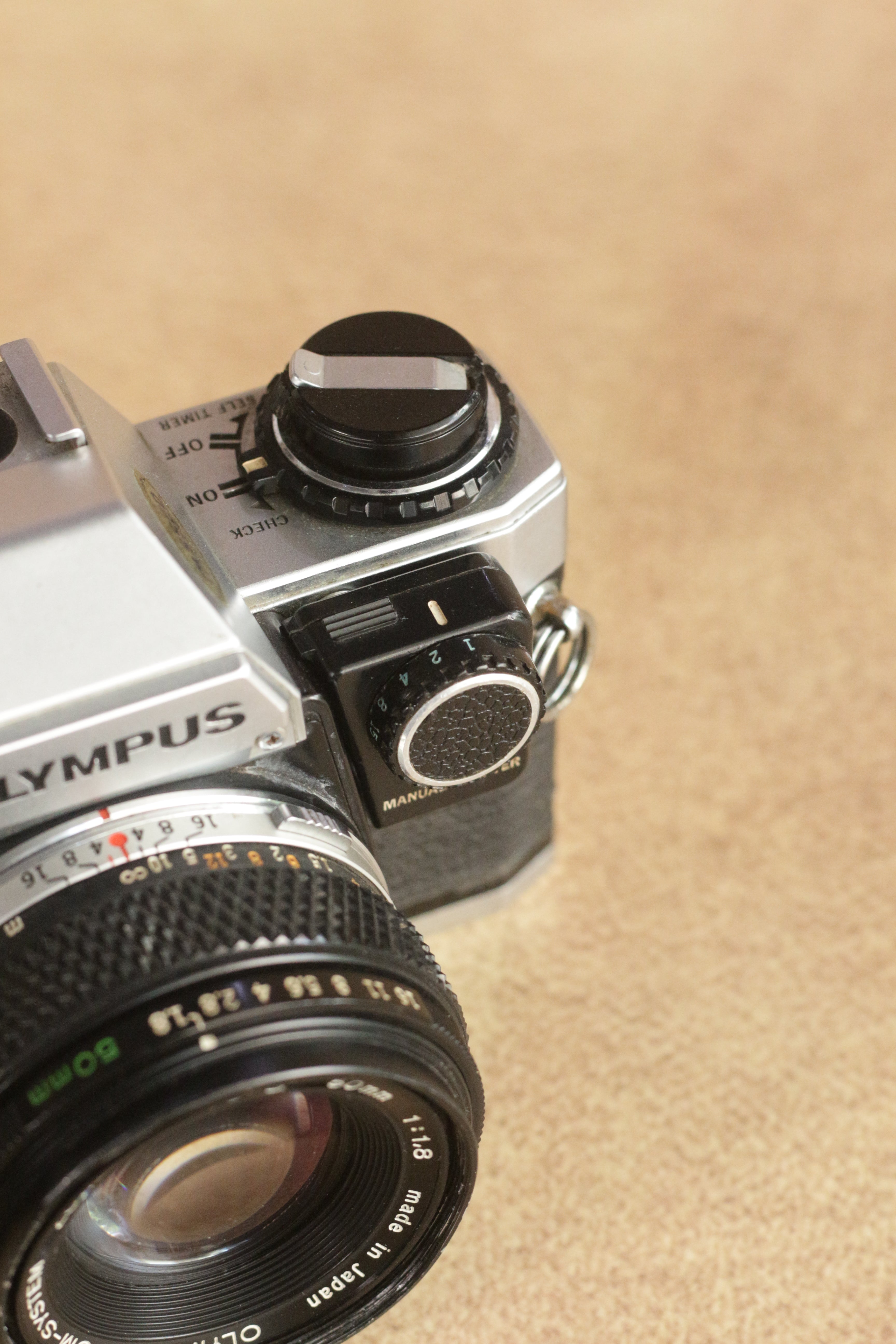 Olympus OM10 + Zuiko Auto-S 50mm F1.8 + Manual Adapter