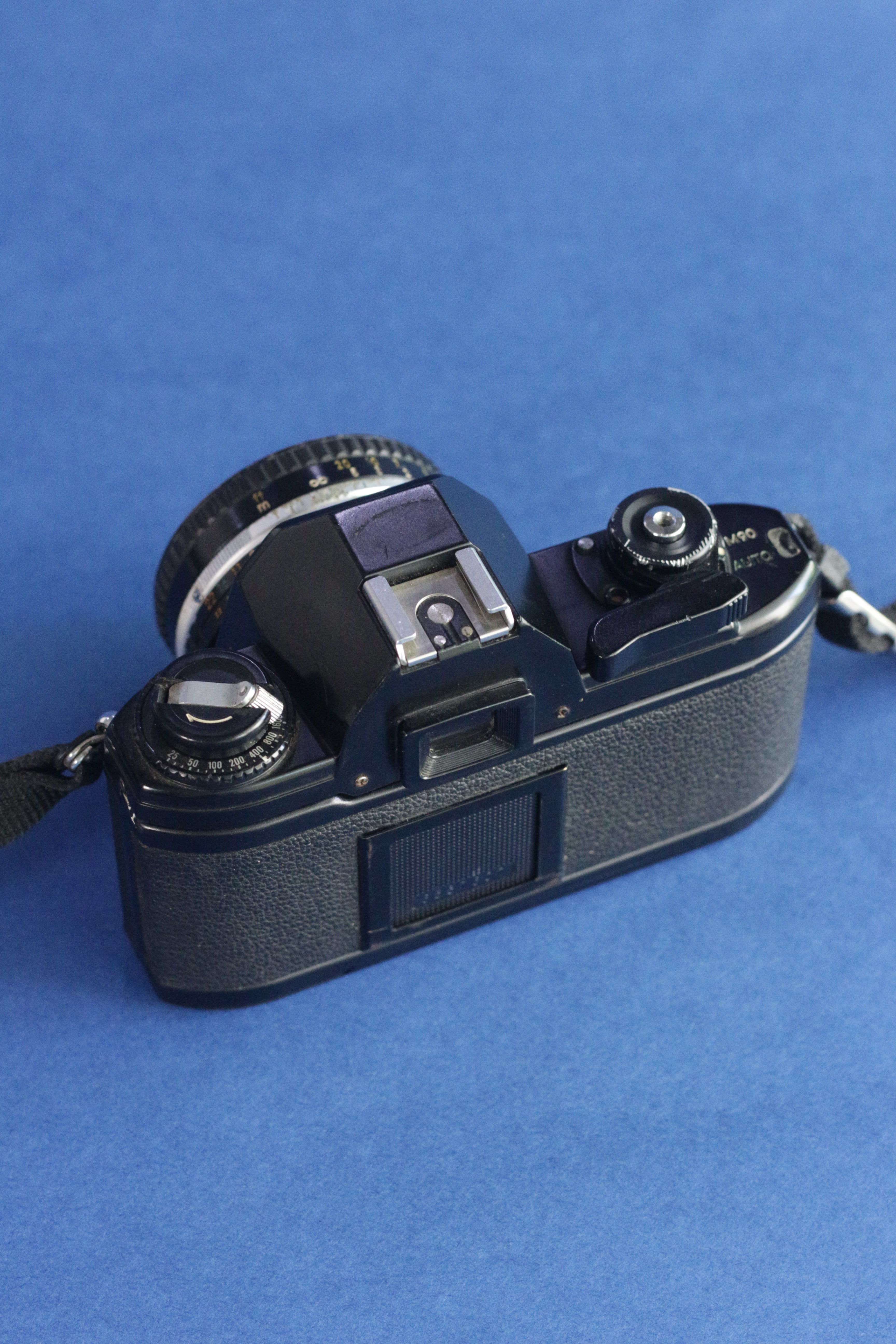 Nikon EM + Nikkor Series E 50mm F1.8