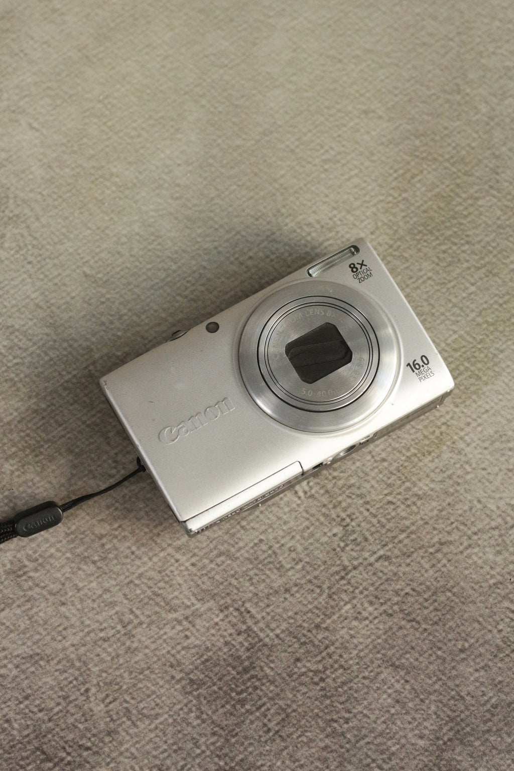 Canon Powershot A4000 IS