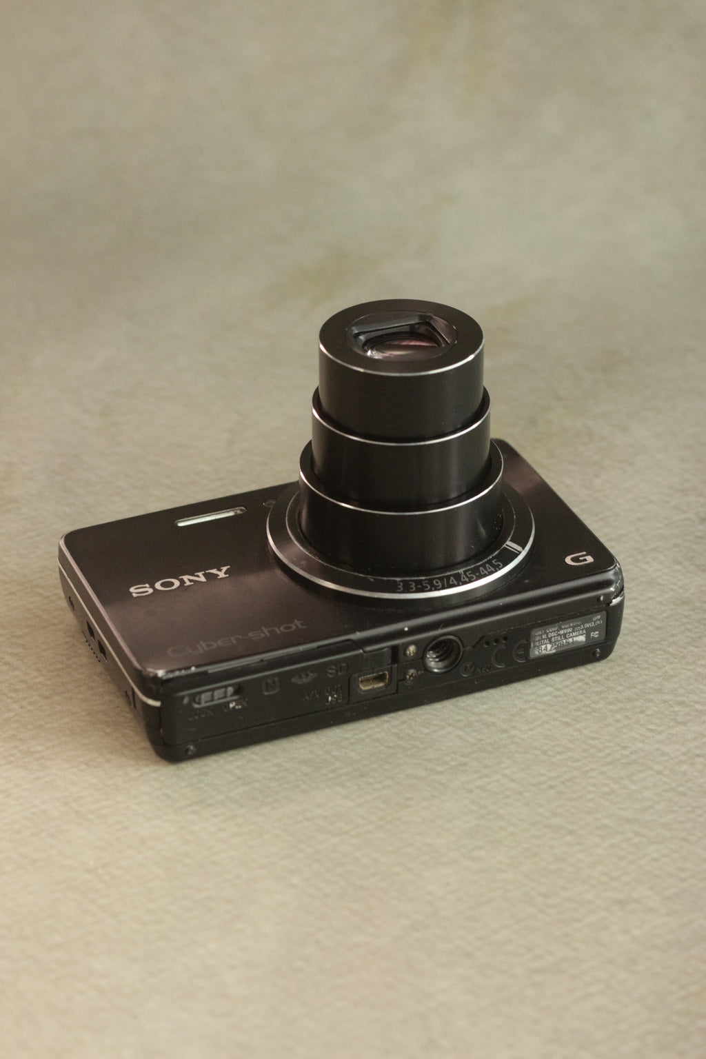 Sony Cyber-shot DSC-W690