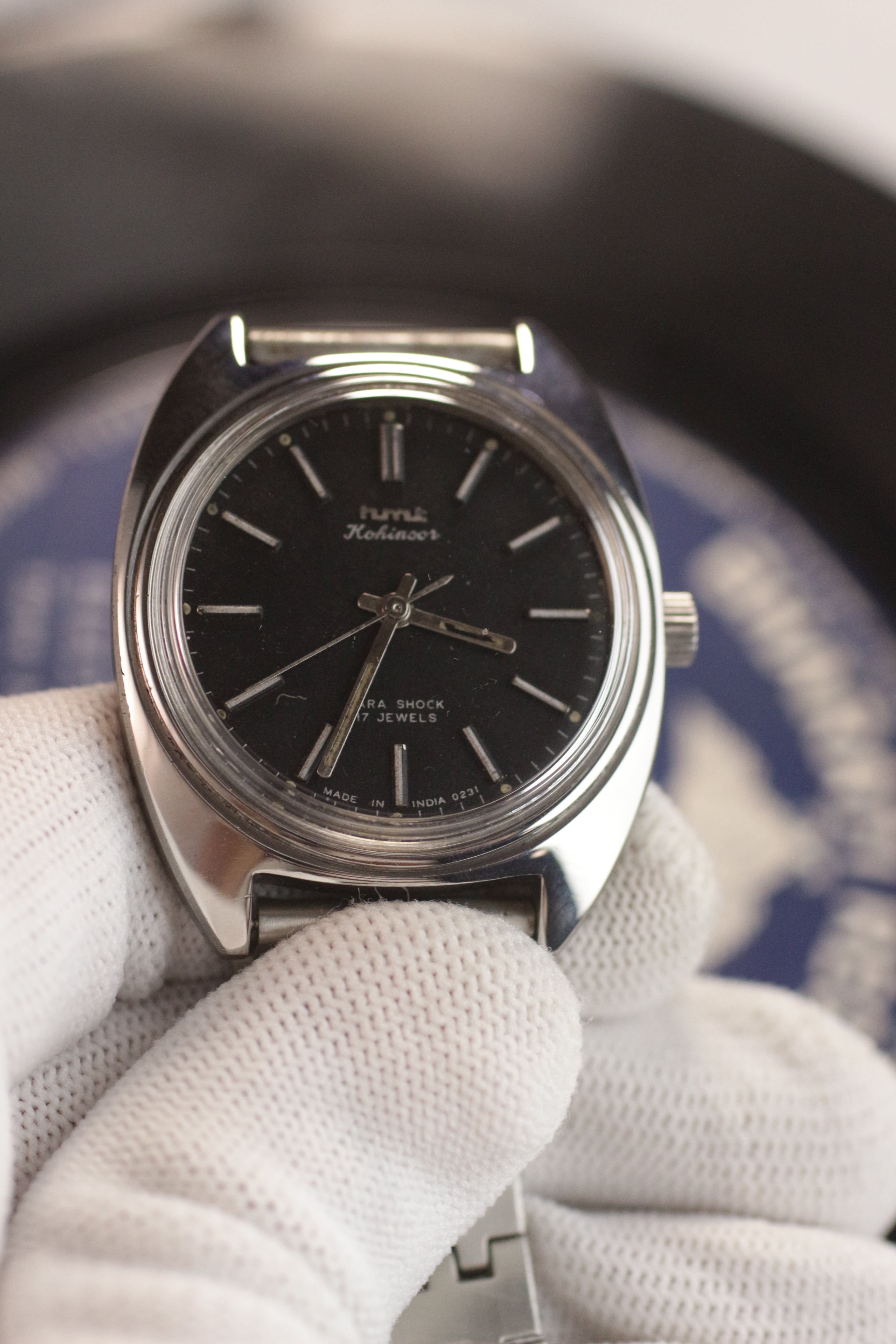 HMT Kohinoor - Black