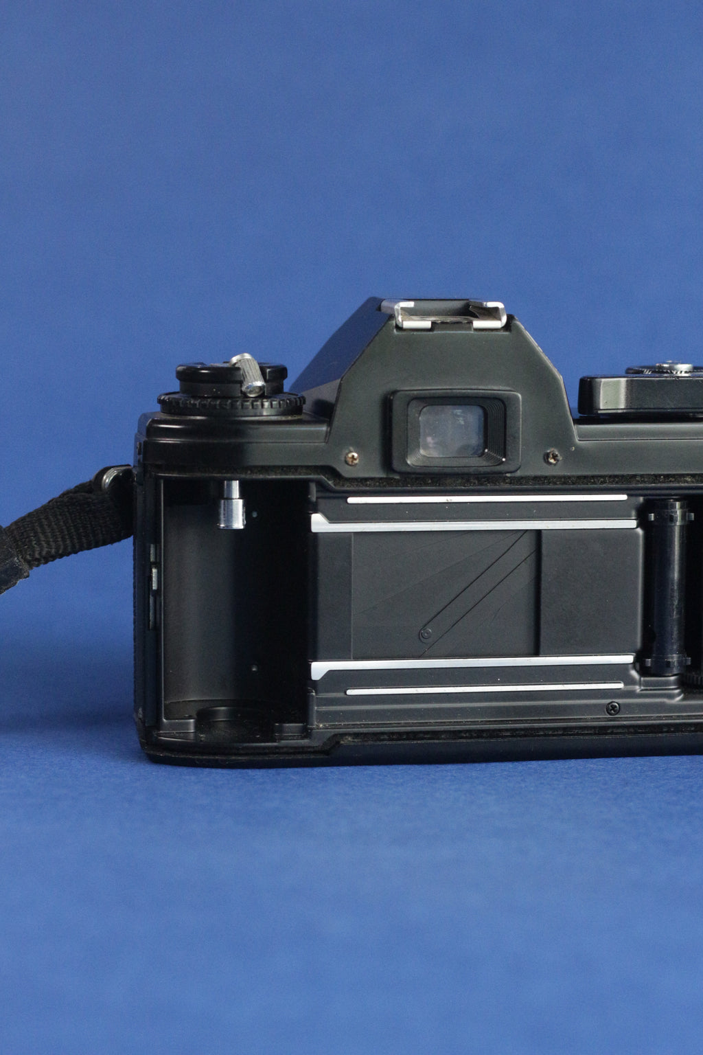 Nikon EM + Nikkor Series E 50mm F1.8