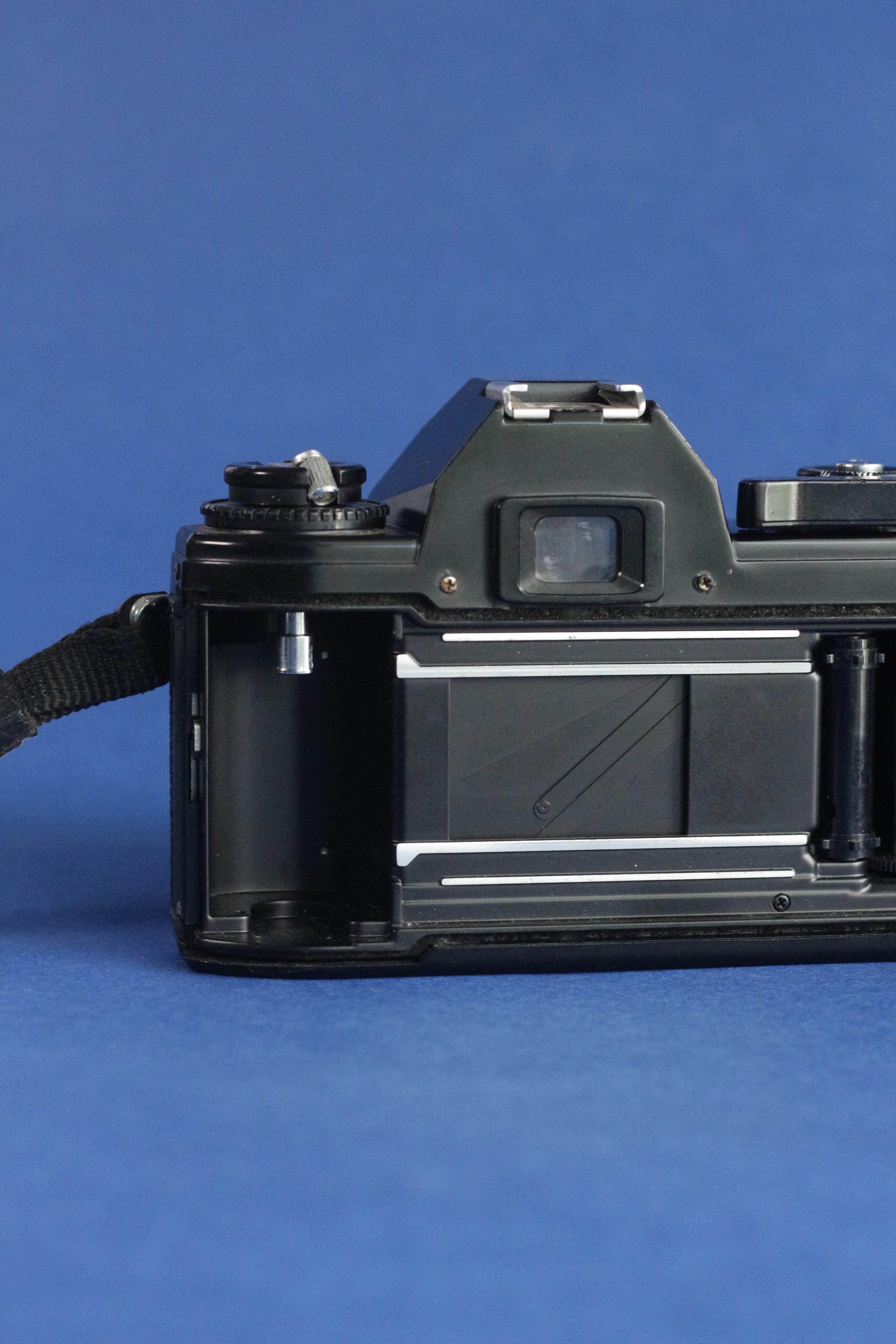 Nikon EM + Nikkor Series E 50mm F1.8