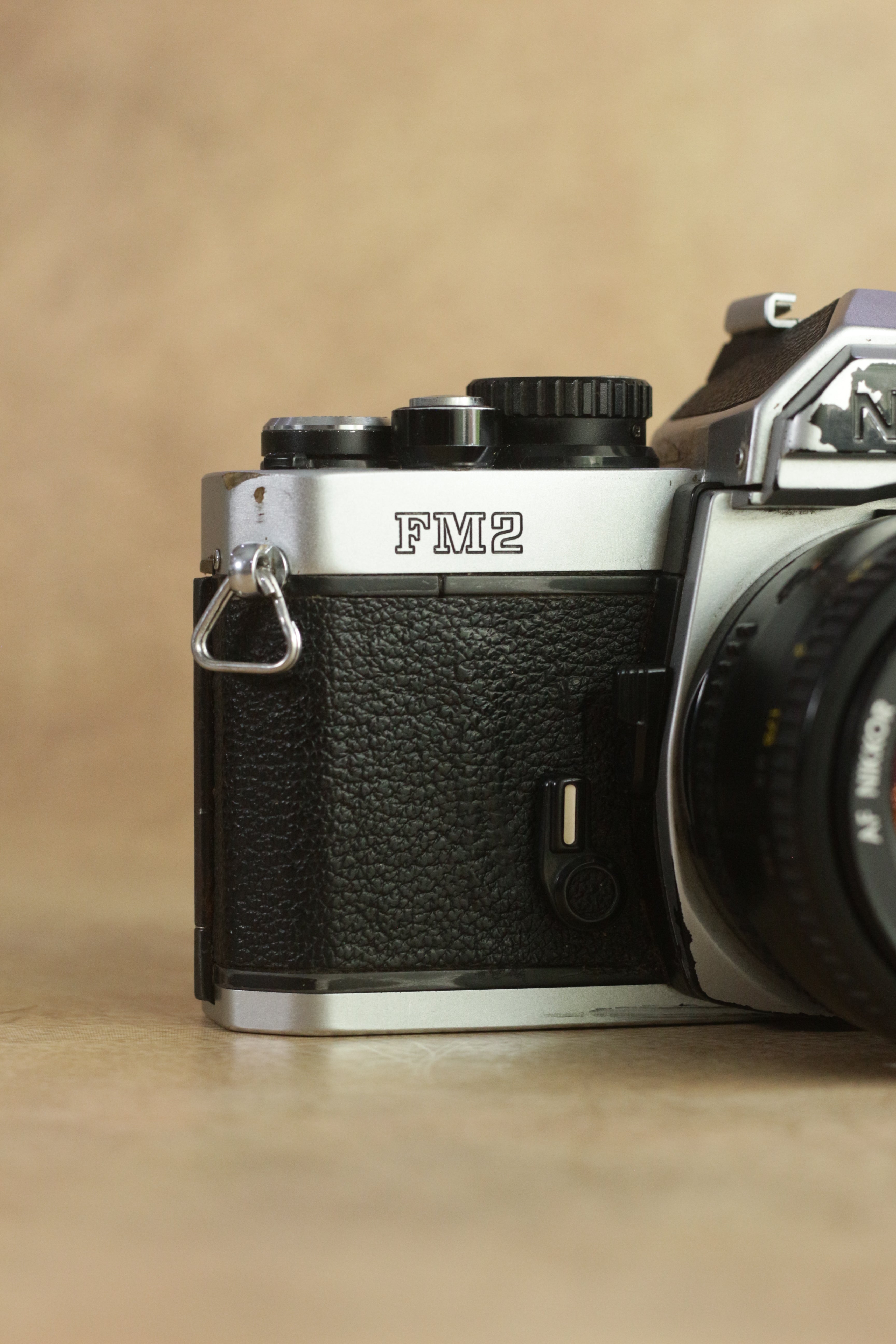 Nikon FM2n + Nikon Nikkor AF 50mm F1.8 D