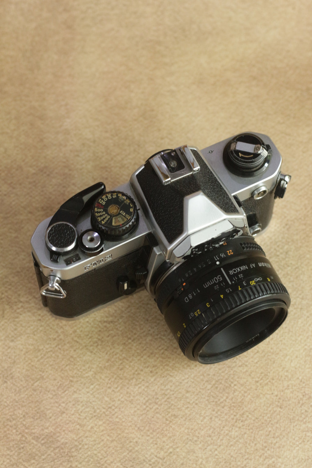 Nikon FM2n + Nikon Nikkor AF 50mm F1.8 D
