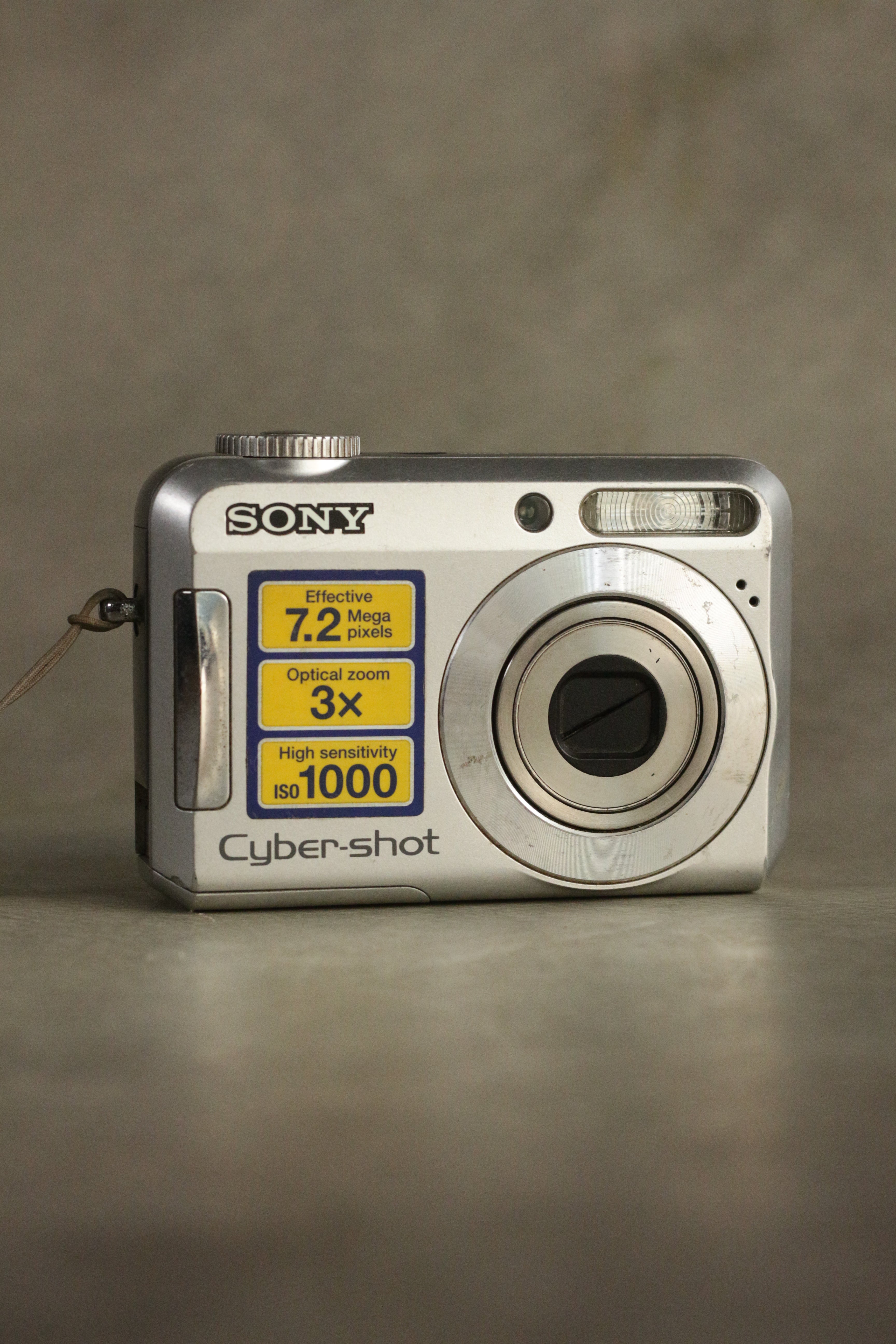 Sony Cyber-shot DSC S650