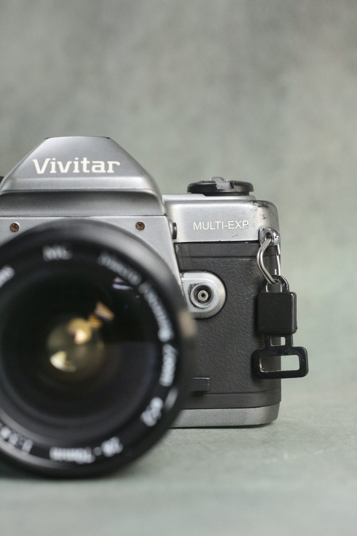 Vivitar V3800N + Vivitar MC Macro 28-70mm F3.4-4.8