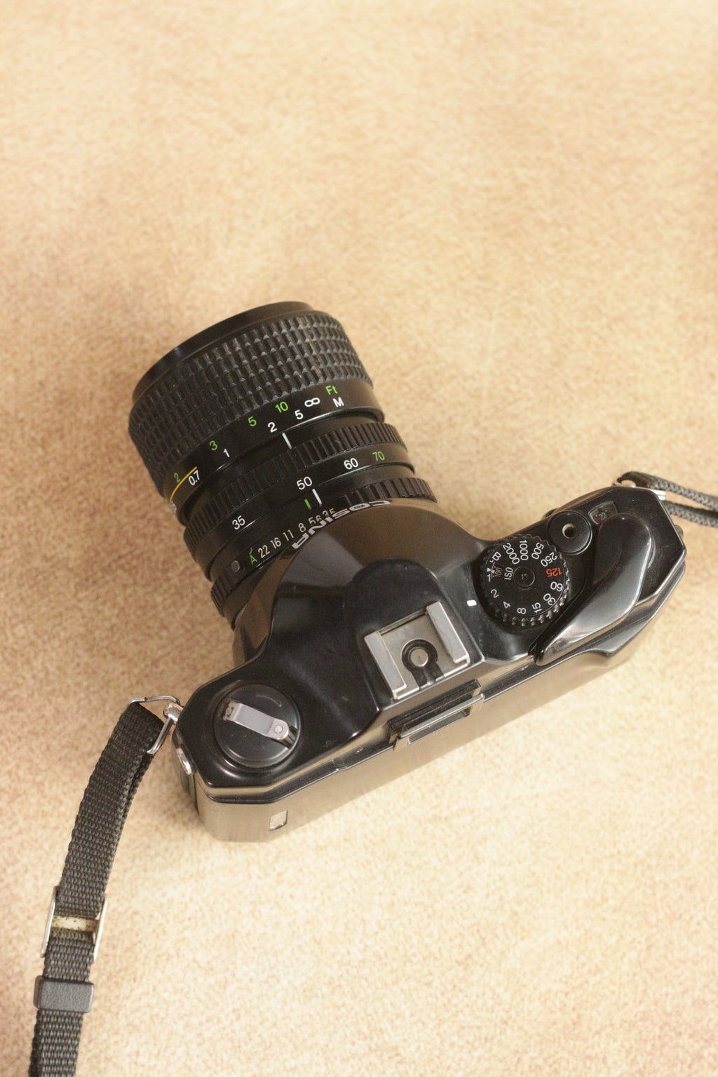 Cosina C1S + MC Cosina Zoom 35-70mm F3.5-4.5