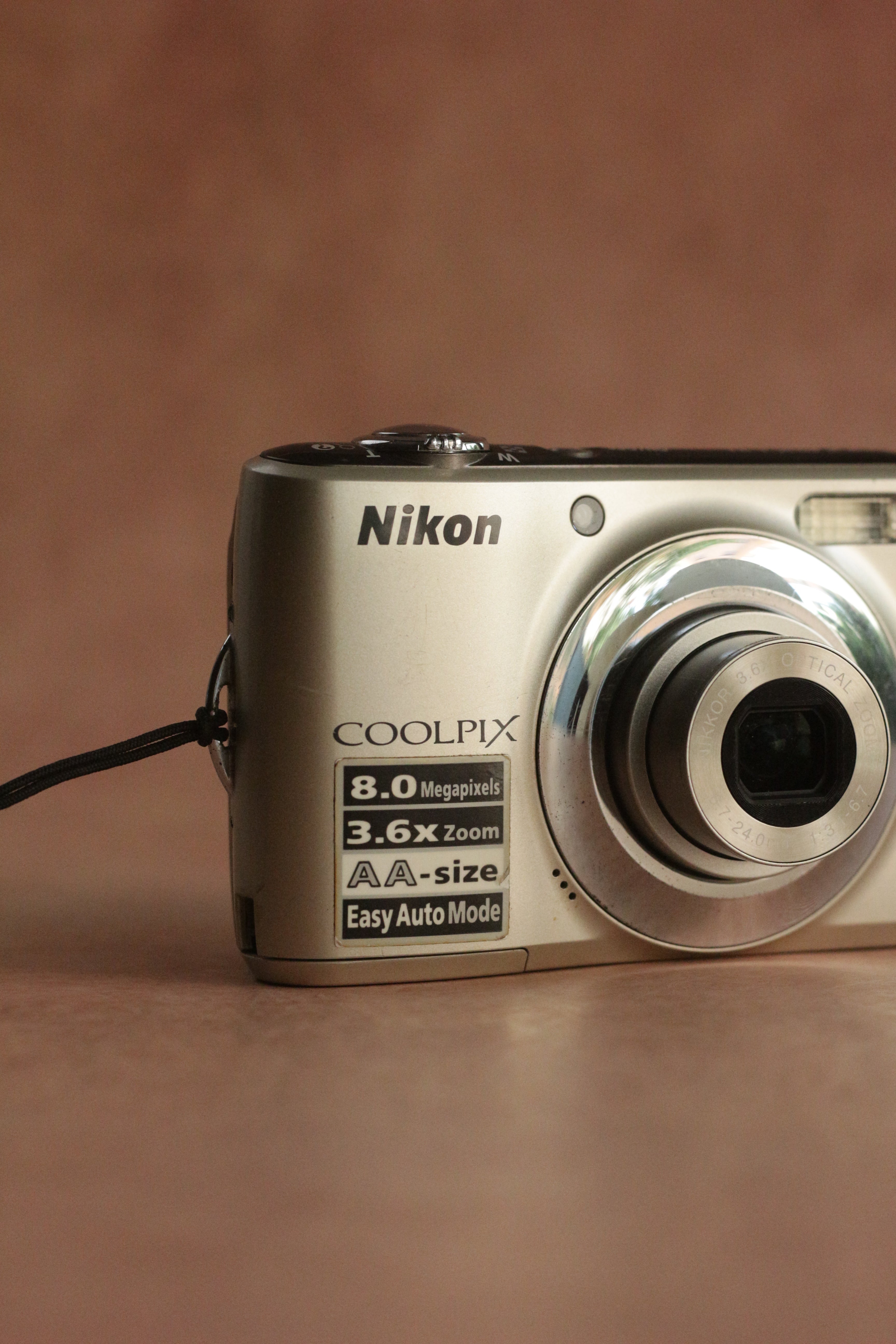 Nikon Coolpix L21 + original box