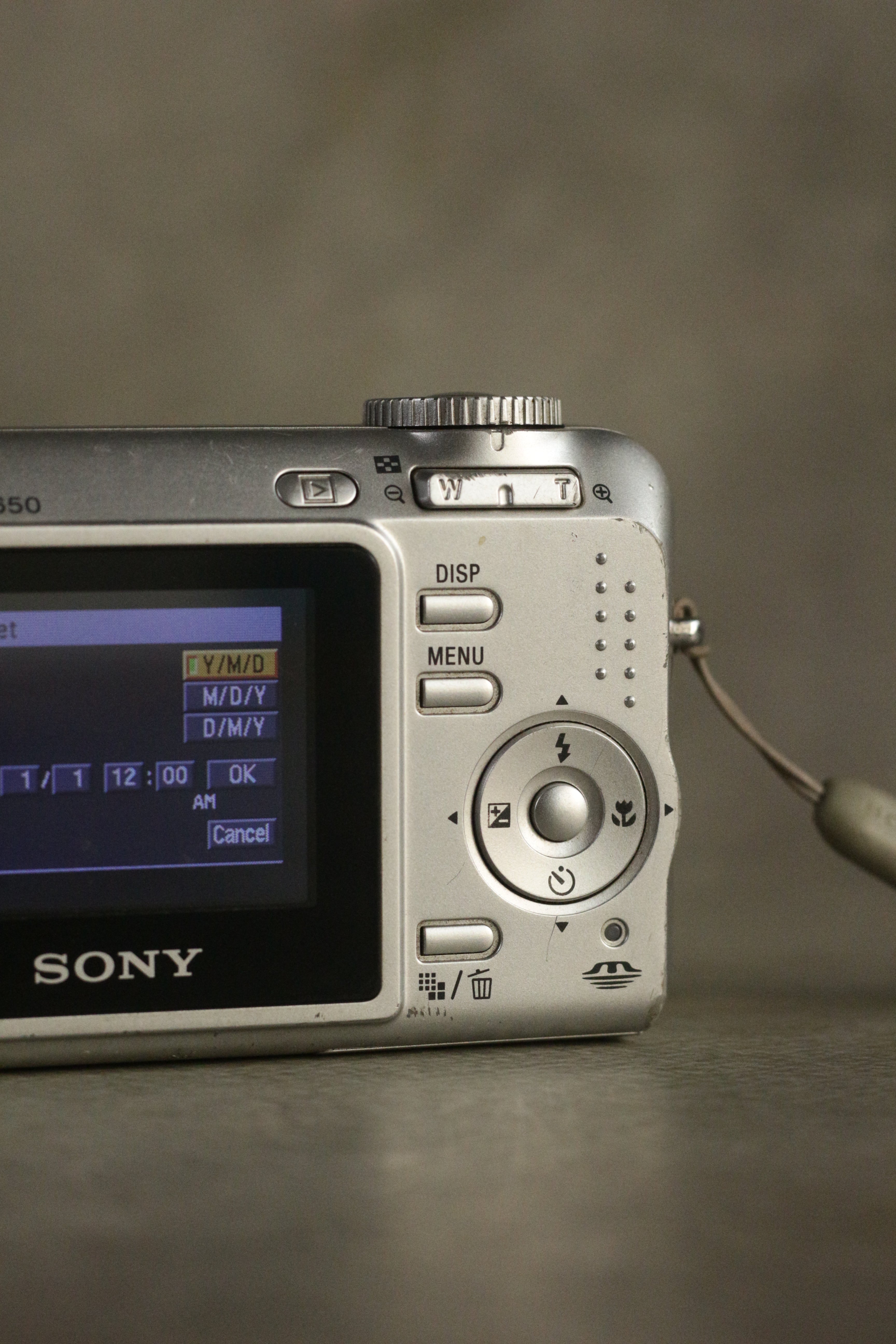 Sony Cyber-shot DSC S650