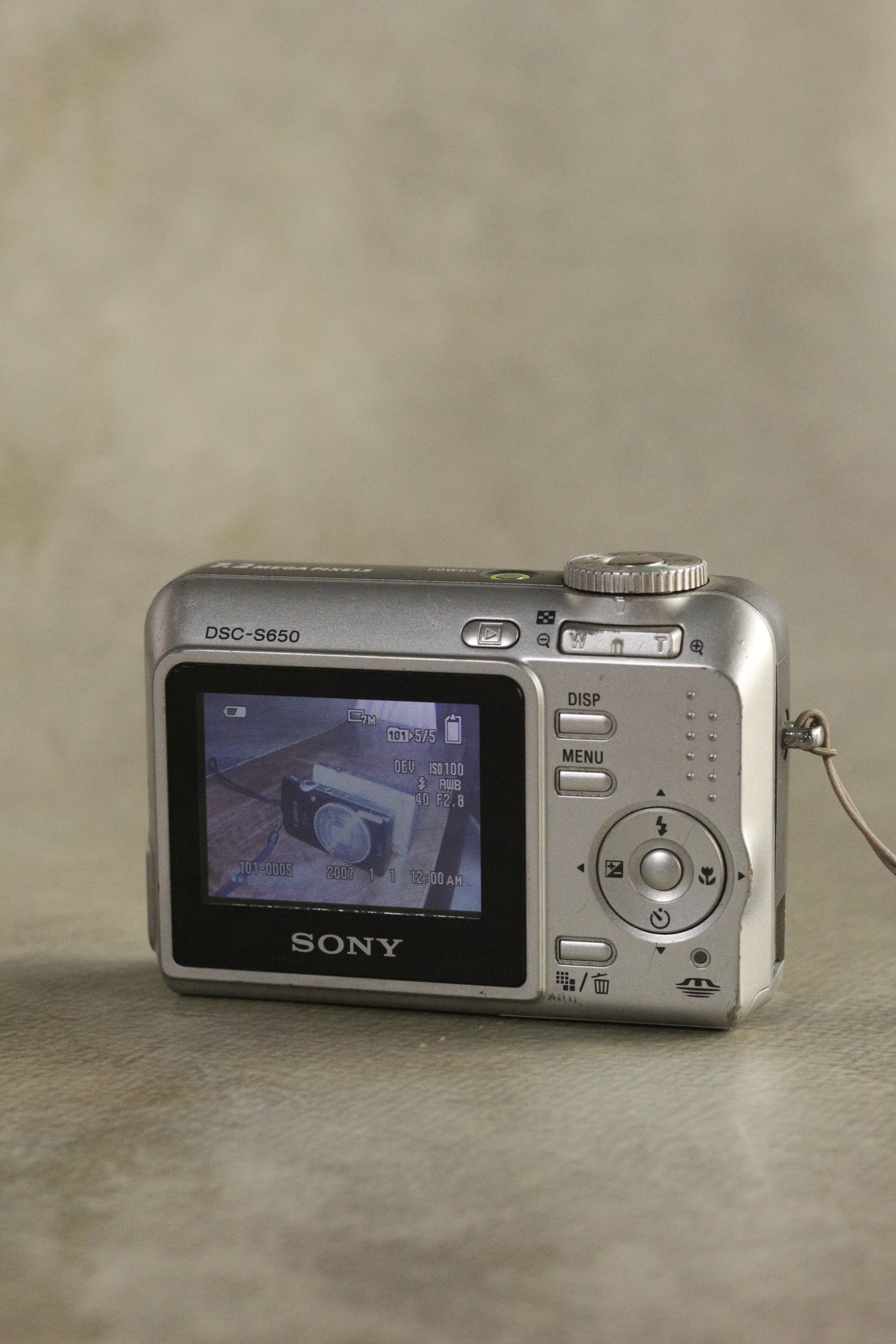 Sony Cyber-shot DSC S650