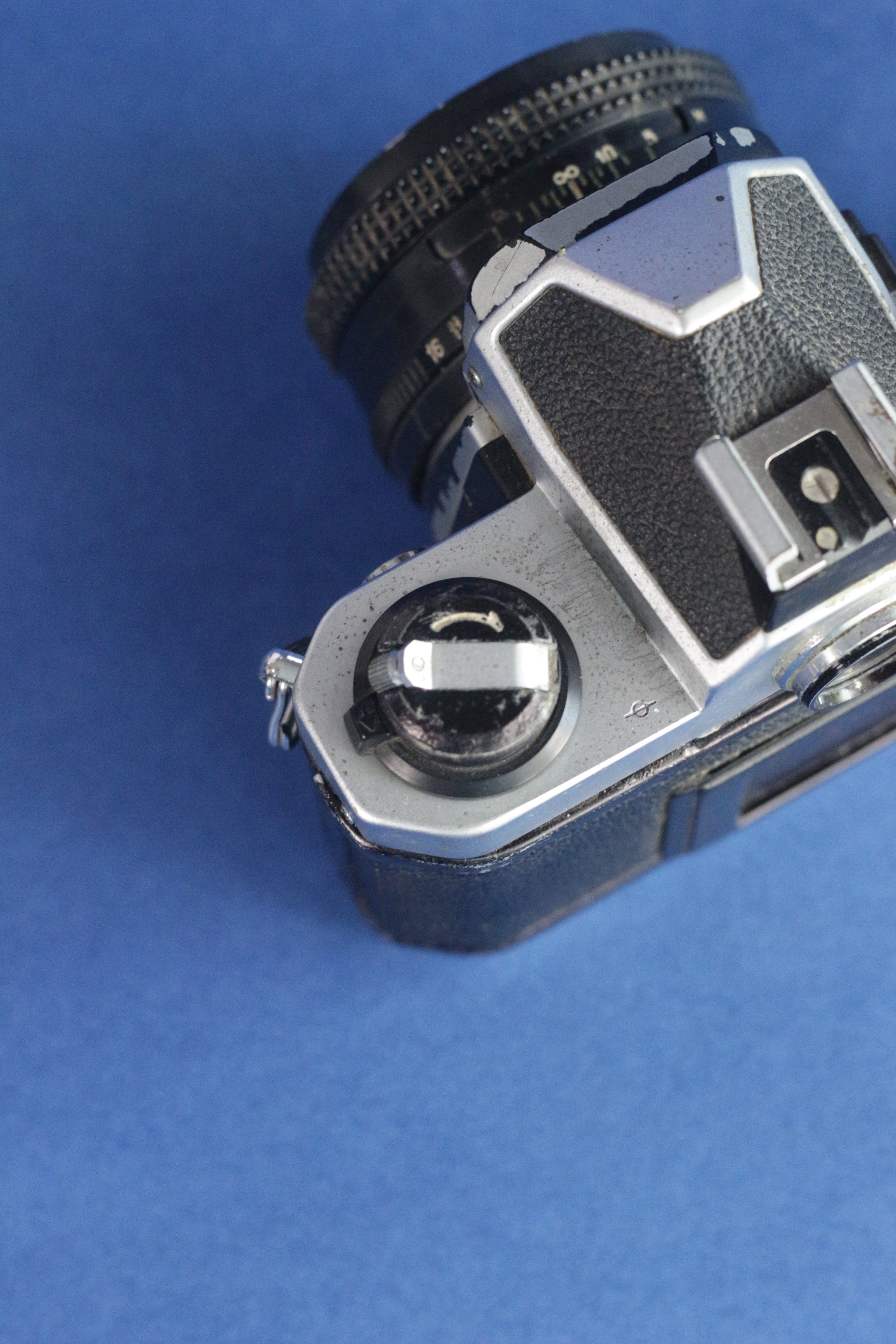 Nikon FM2n + Helios 81H 50mm F2