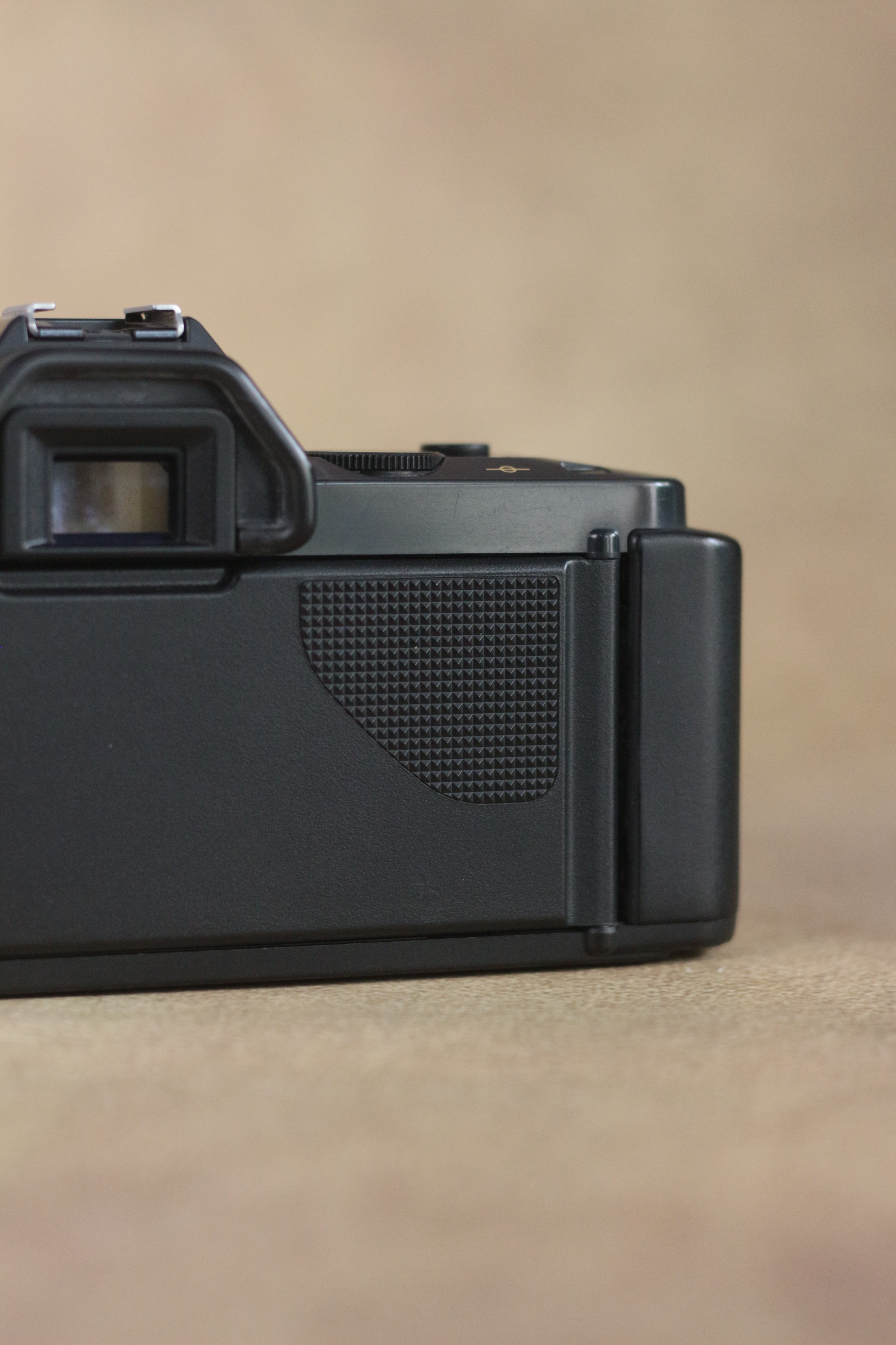 Canon T50 + Sigma 35-70mm F2.8-4 Kit