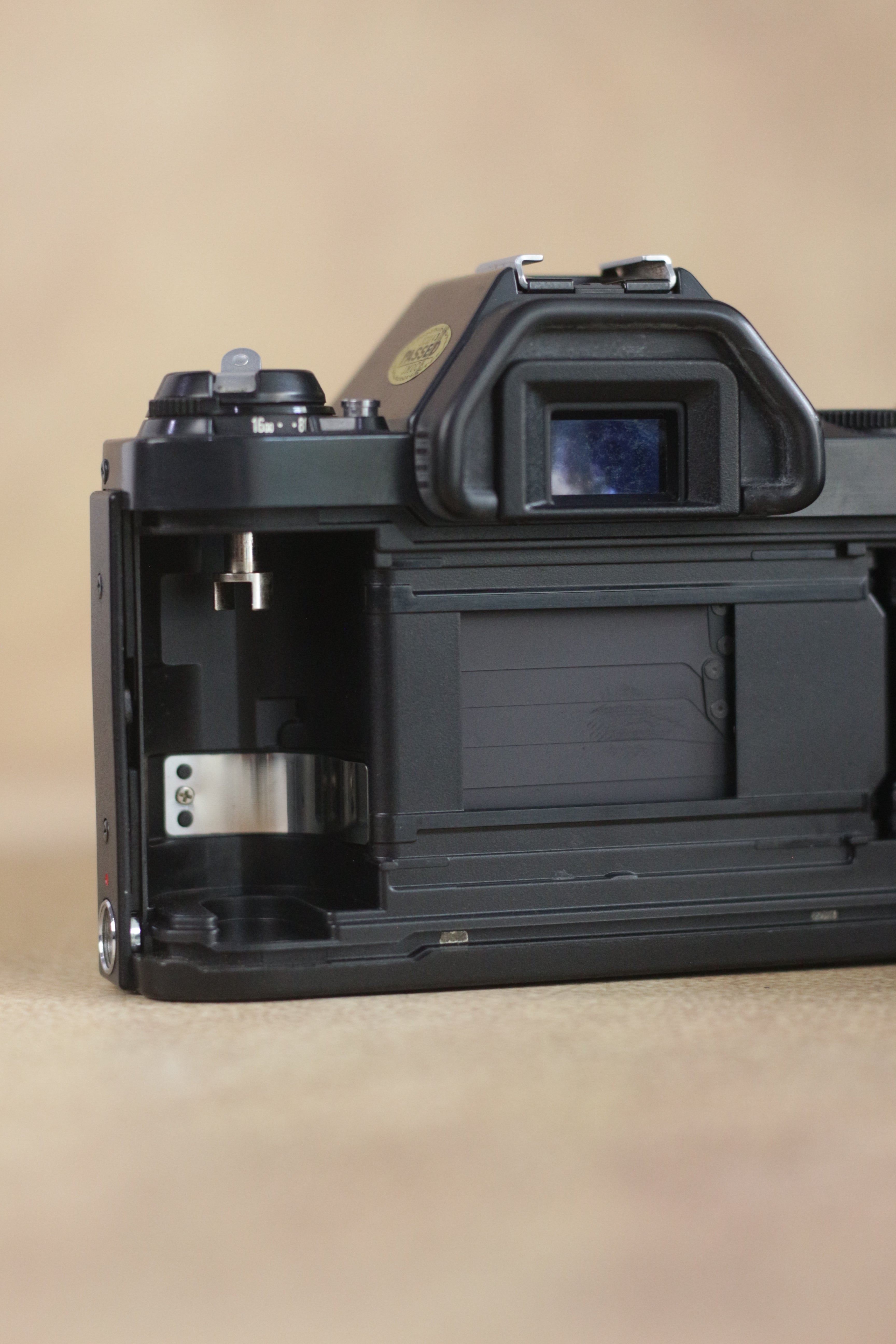 Canon T50 + Sigma 35-70mm F2.8-4 Kit