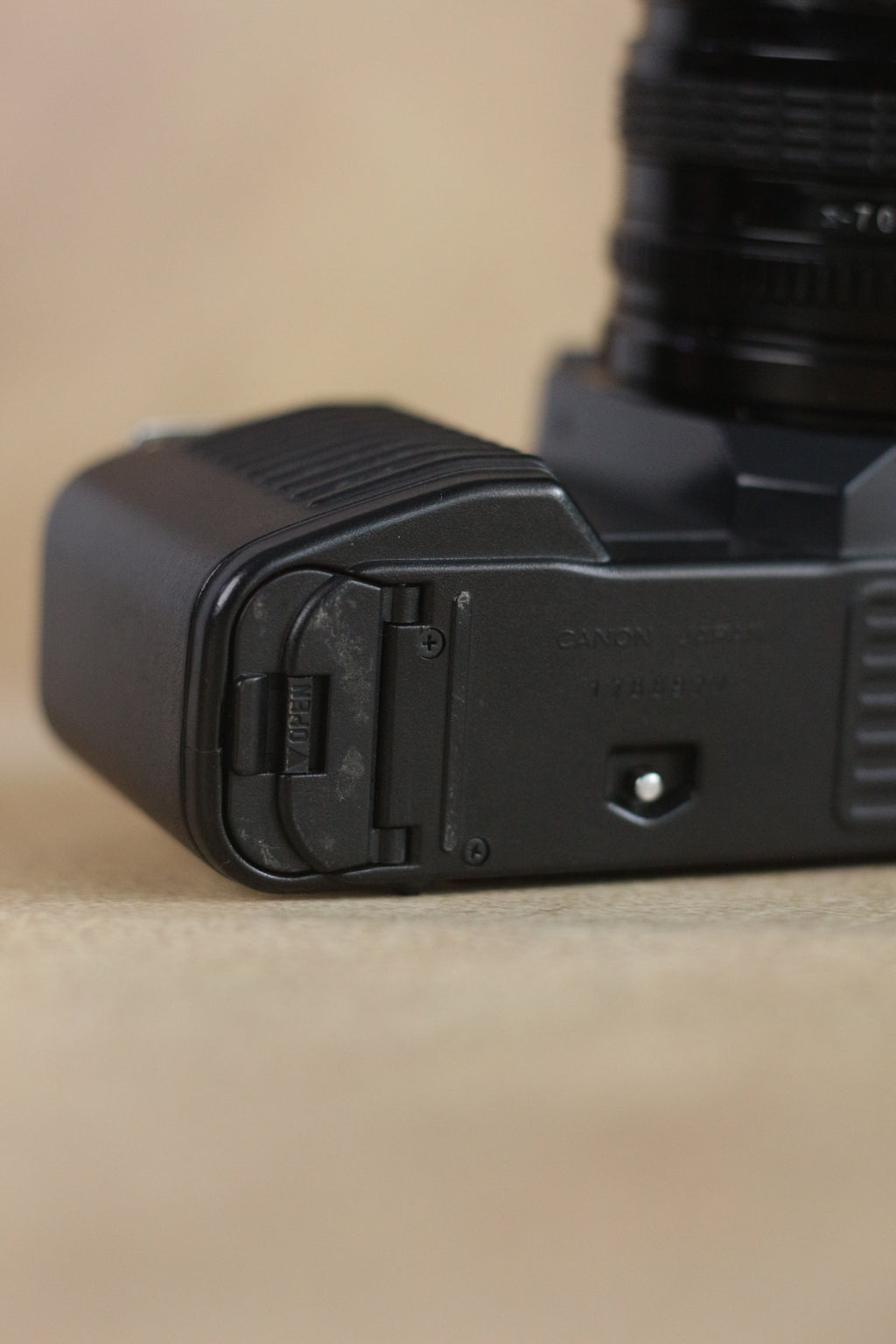 Canon T50 + Sigma 35-70mm F2.8-4 Kit