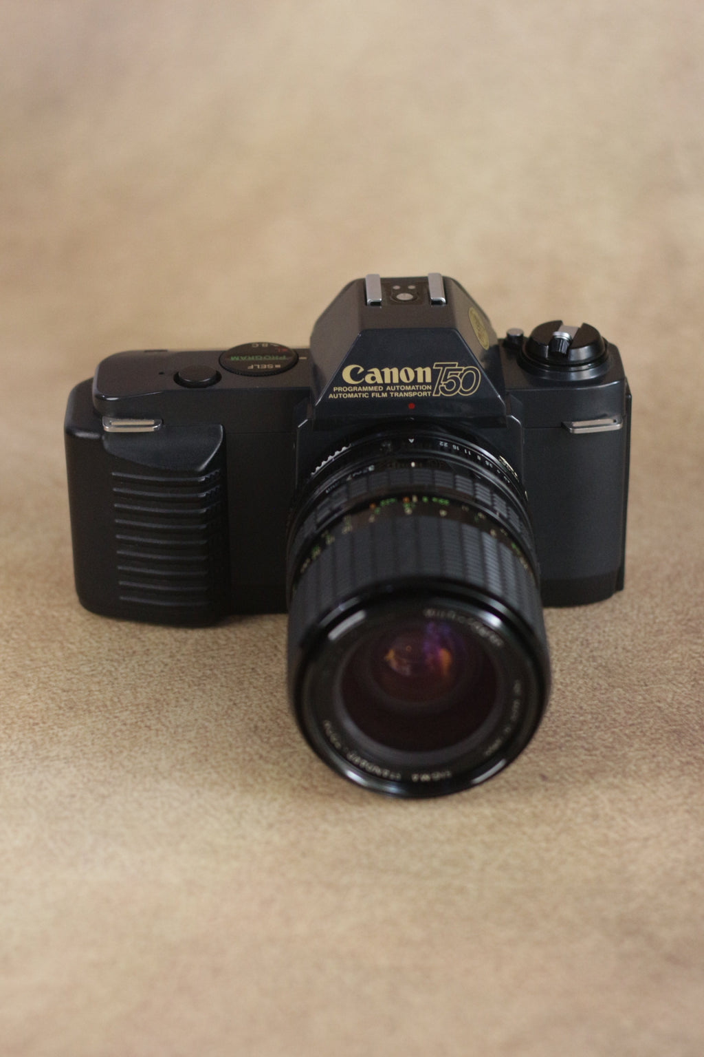 Canon T50 + Sigma 35-70mm F2.8-4 Kit