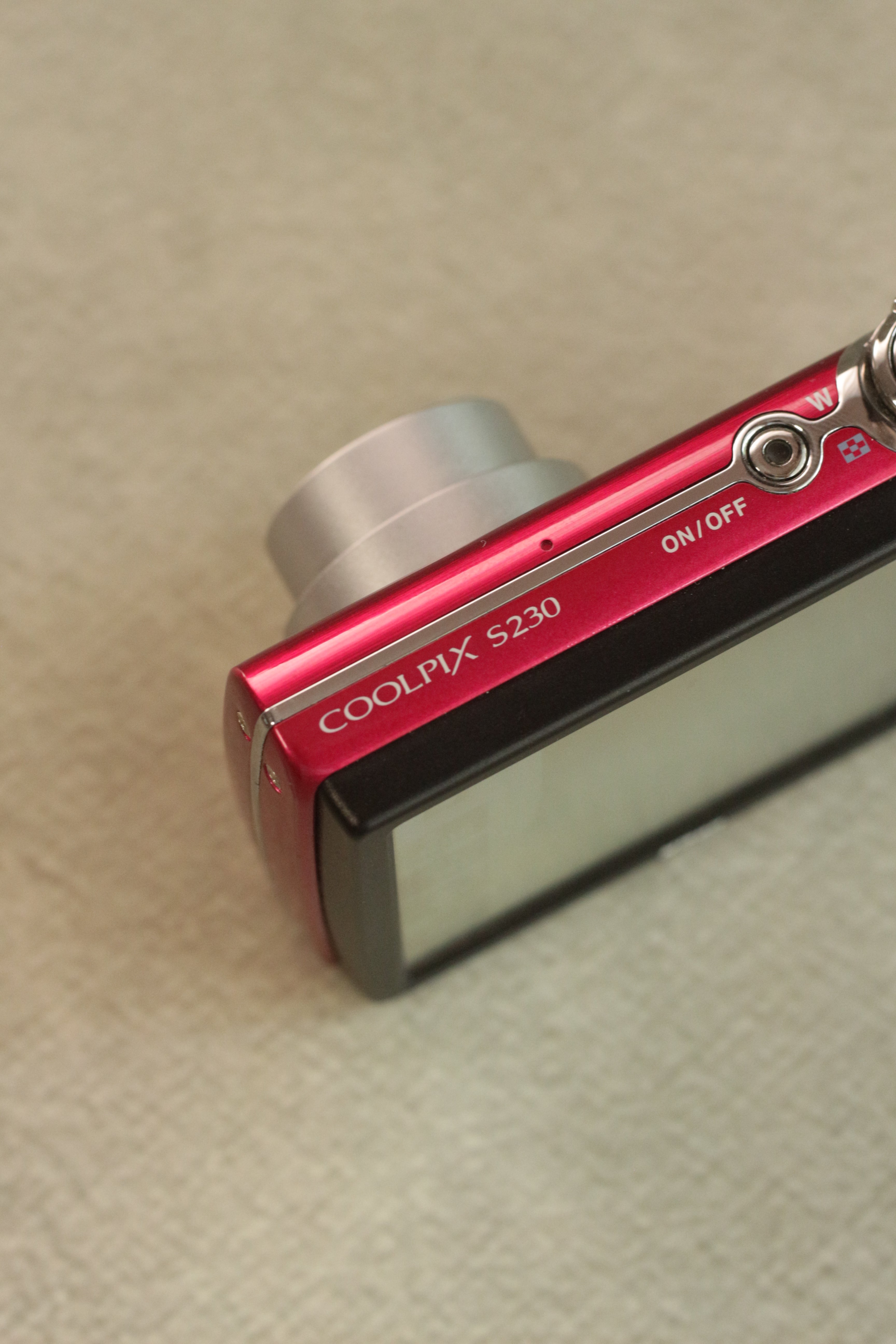 Nikon Coolpix S230