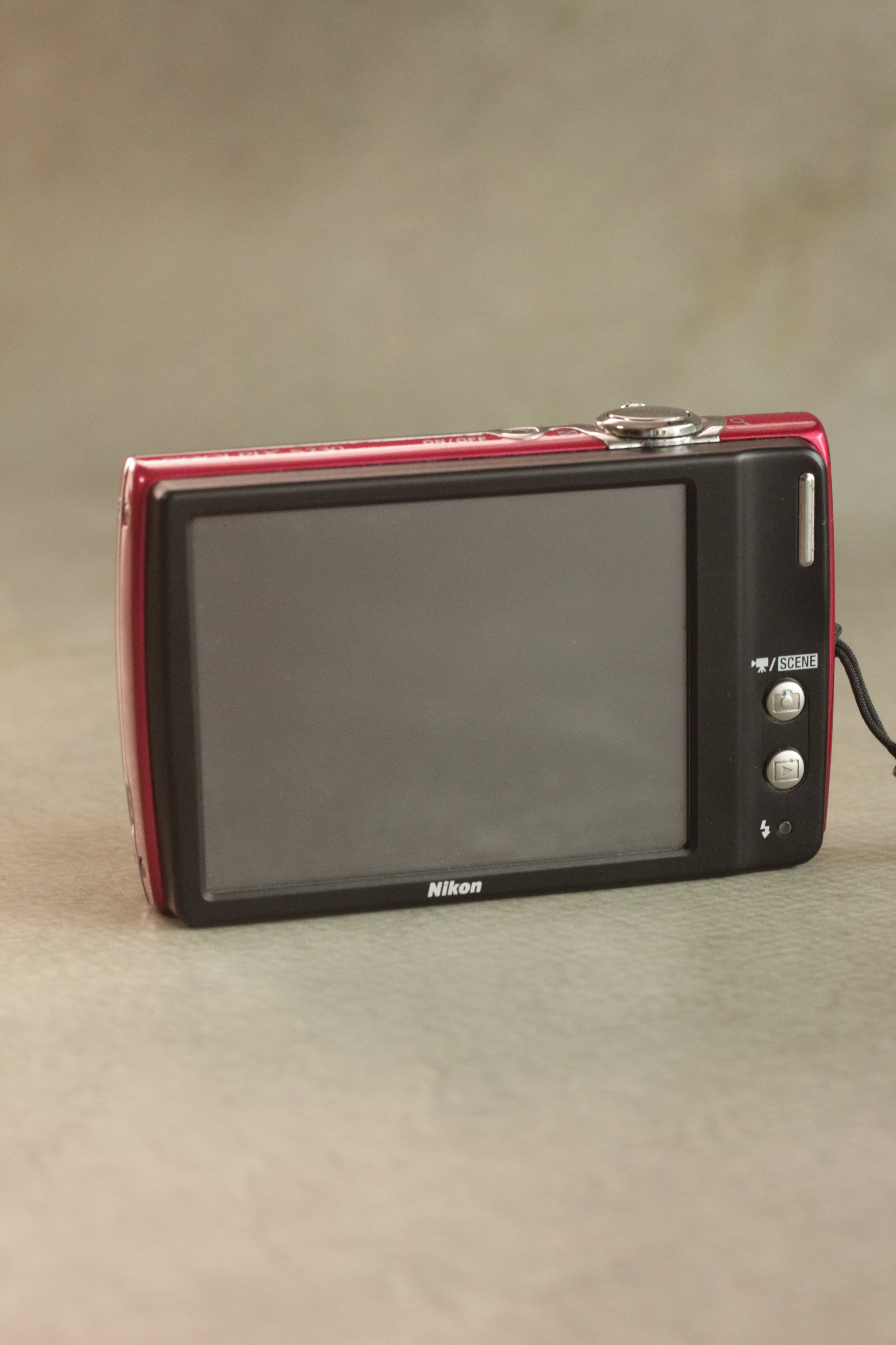 Nikon Coolpix S230