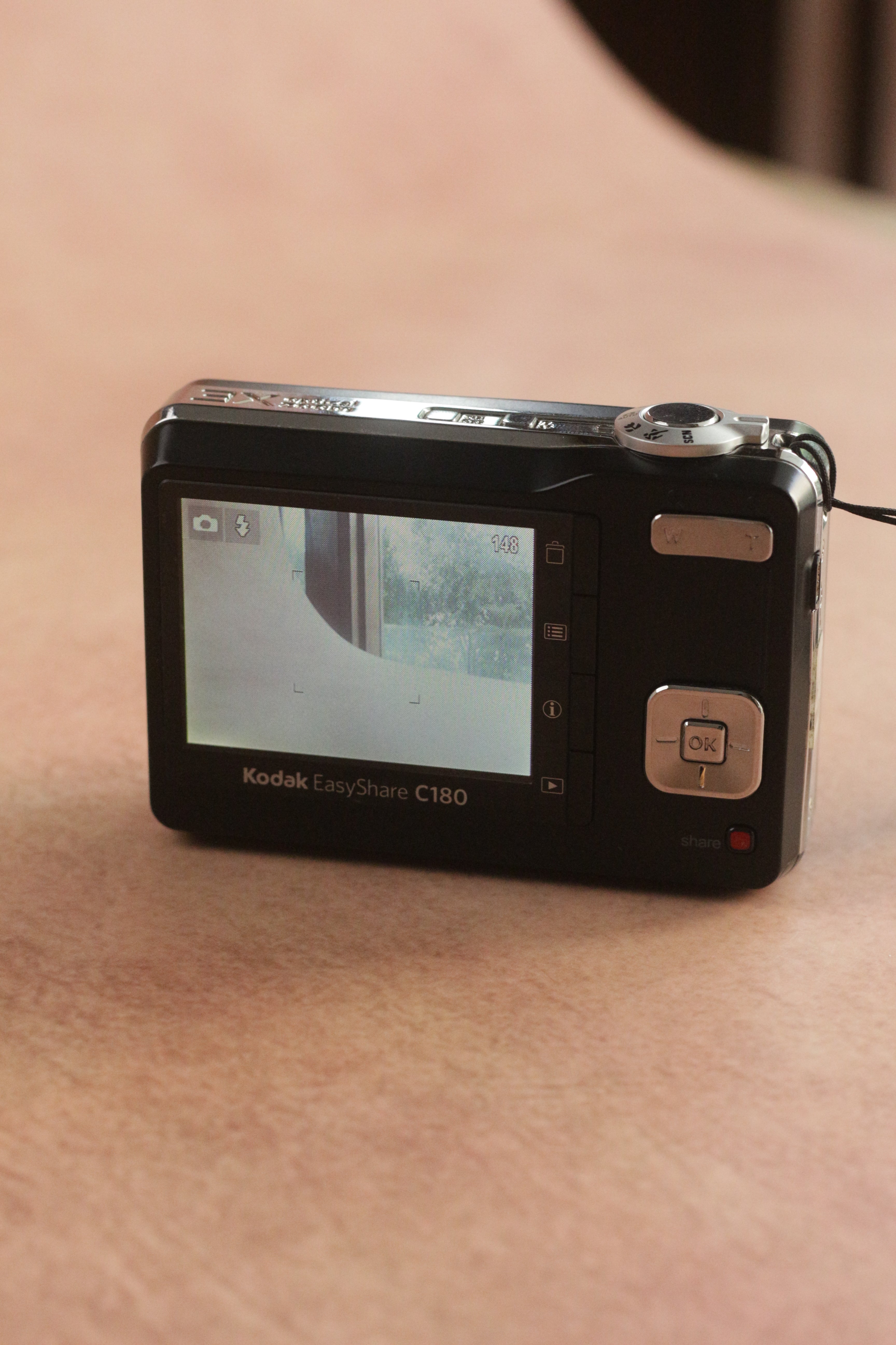 Kodak EasyShare C180 + original box