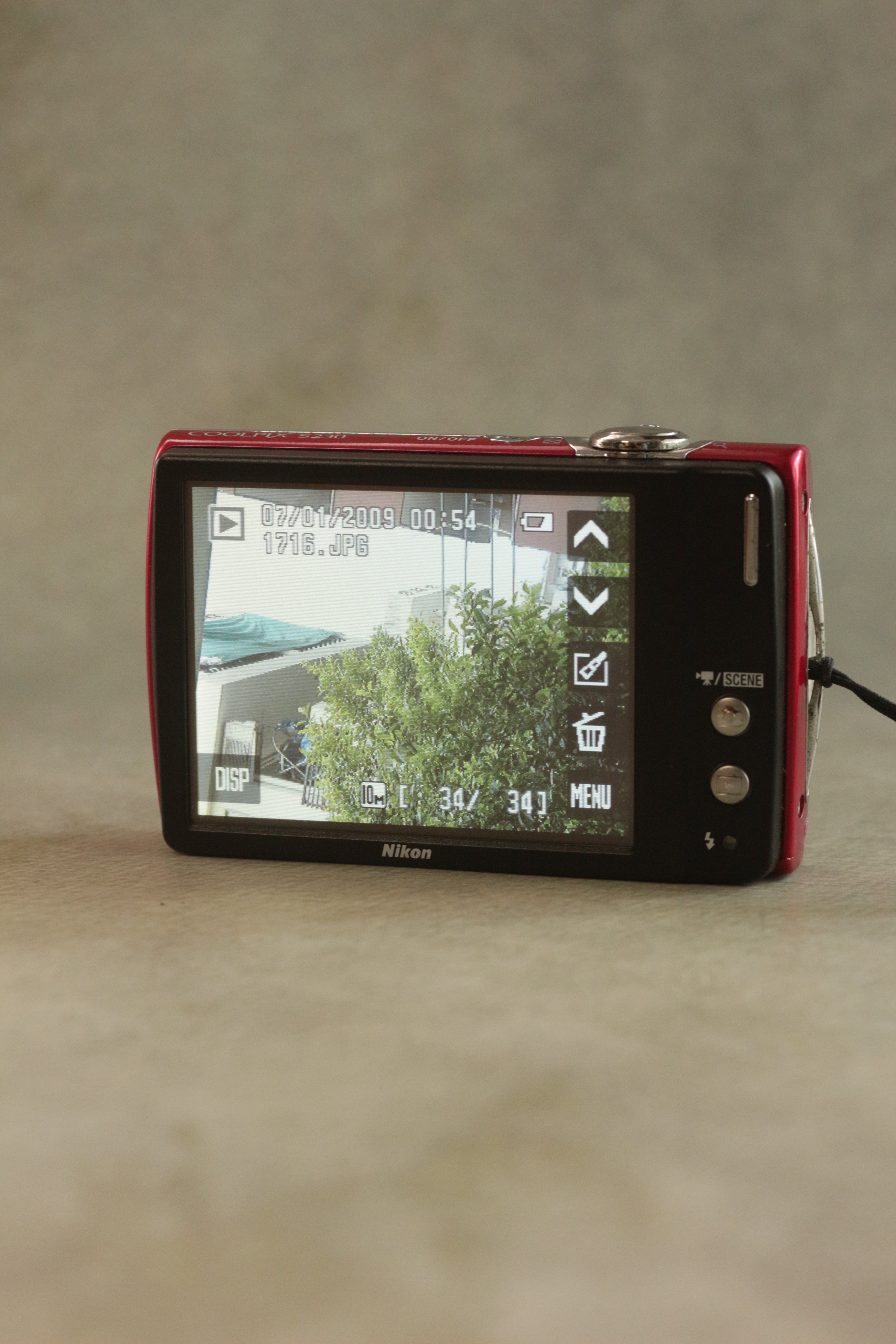 Nikon Coolpix S230