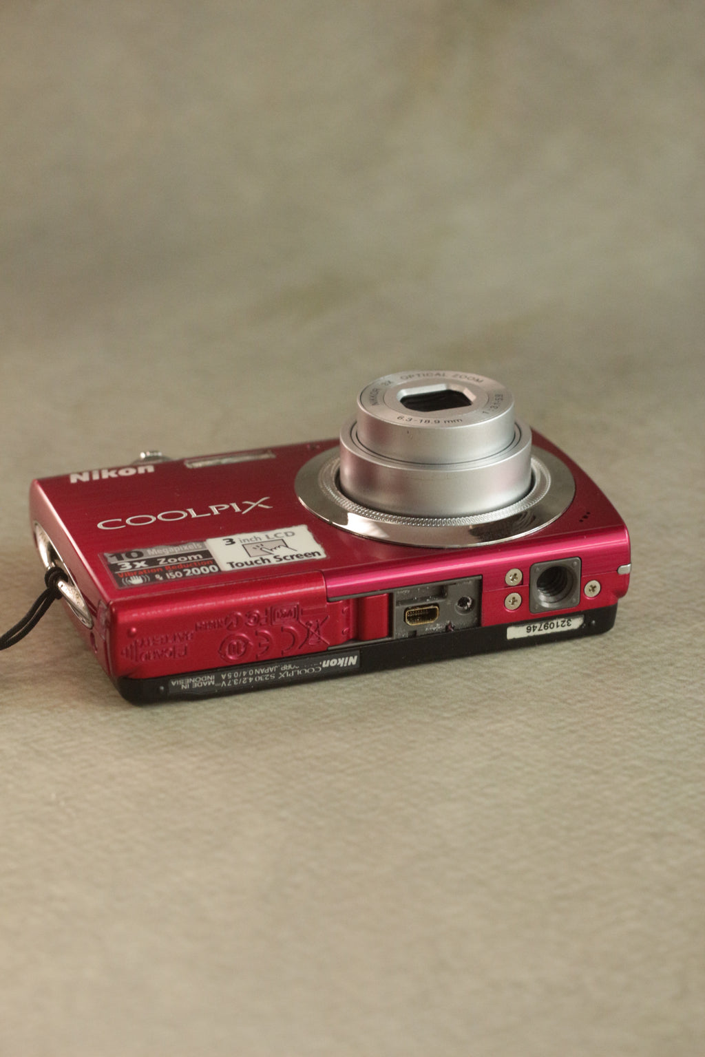 Nikon Coolpix S230