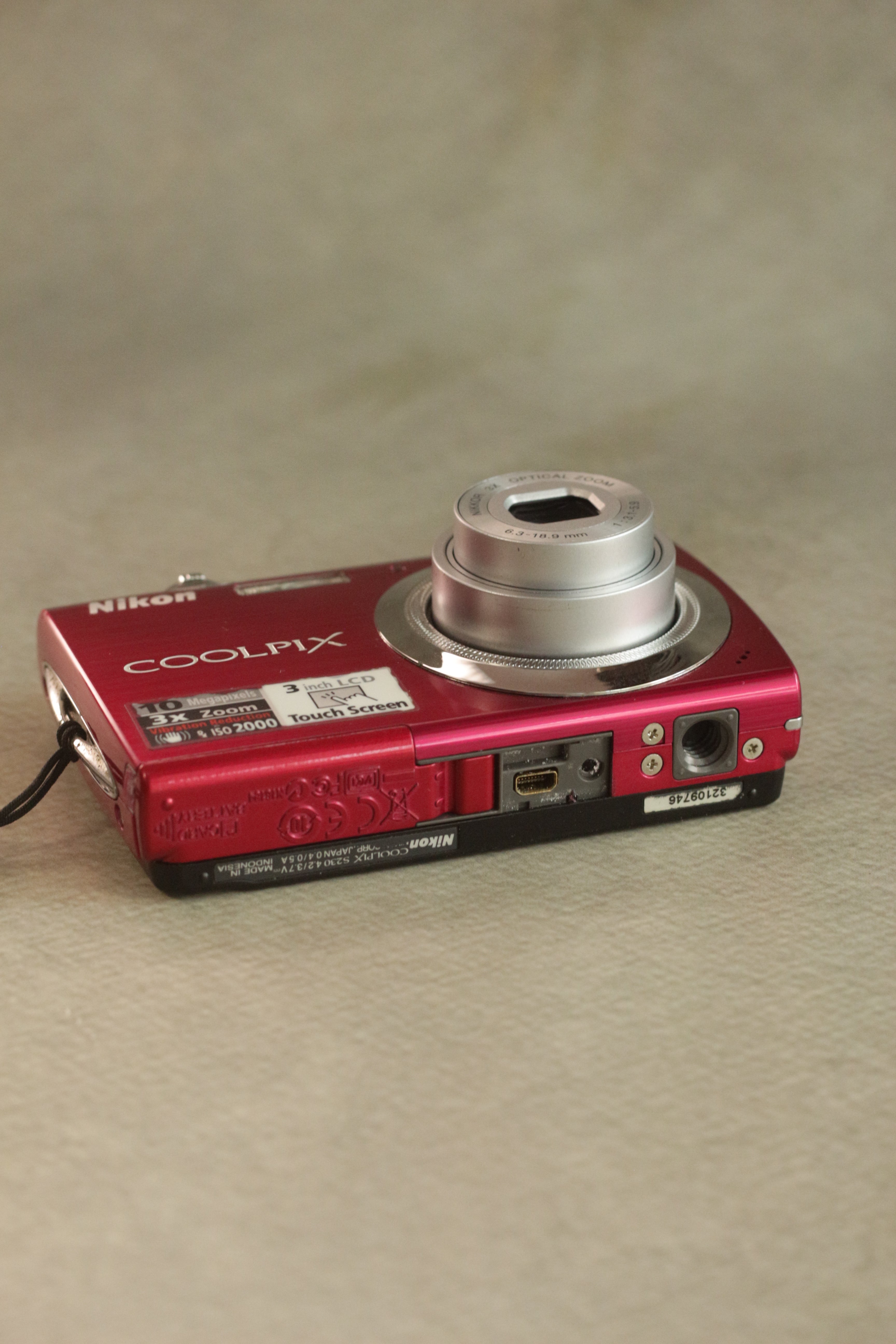 Nikon Coolpix S230