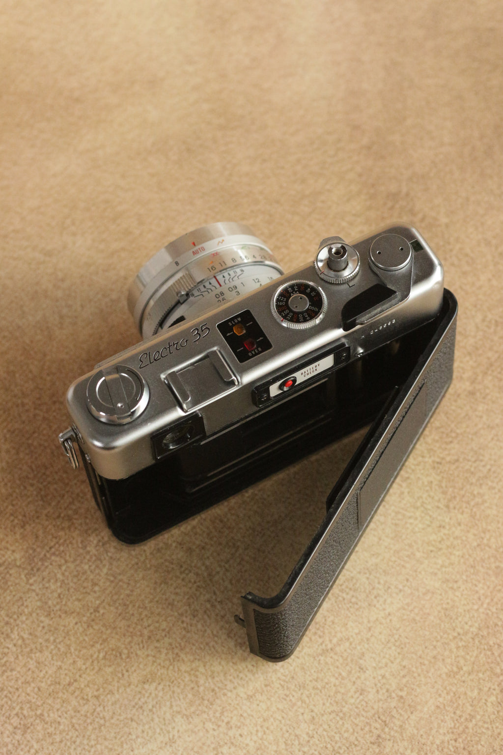 Yashica Electro GS