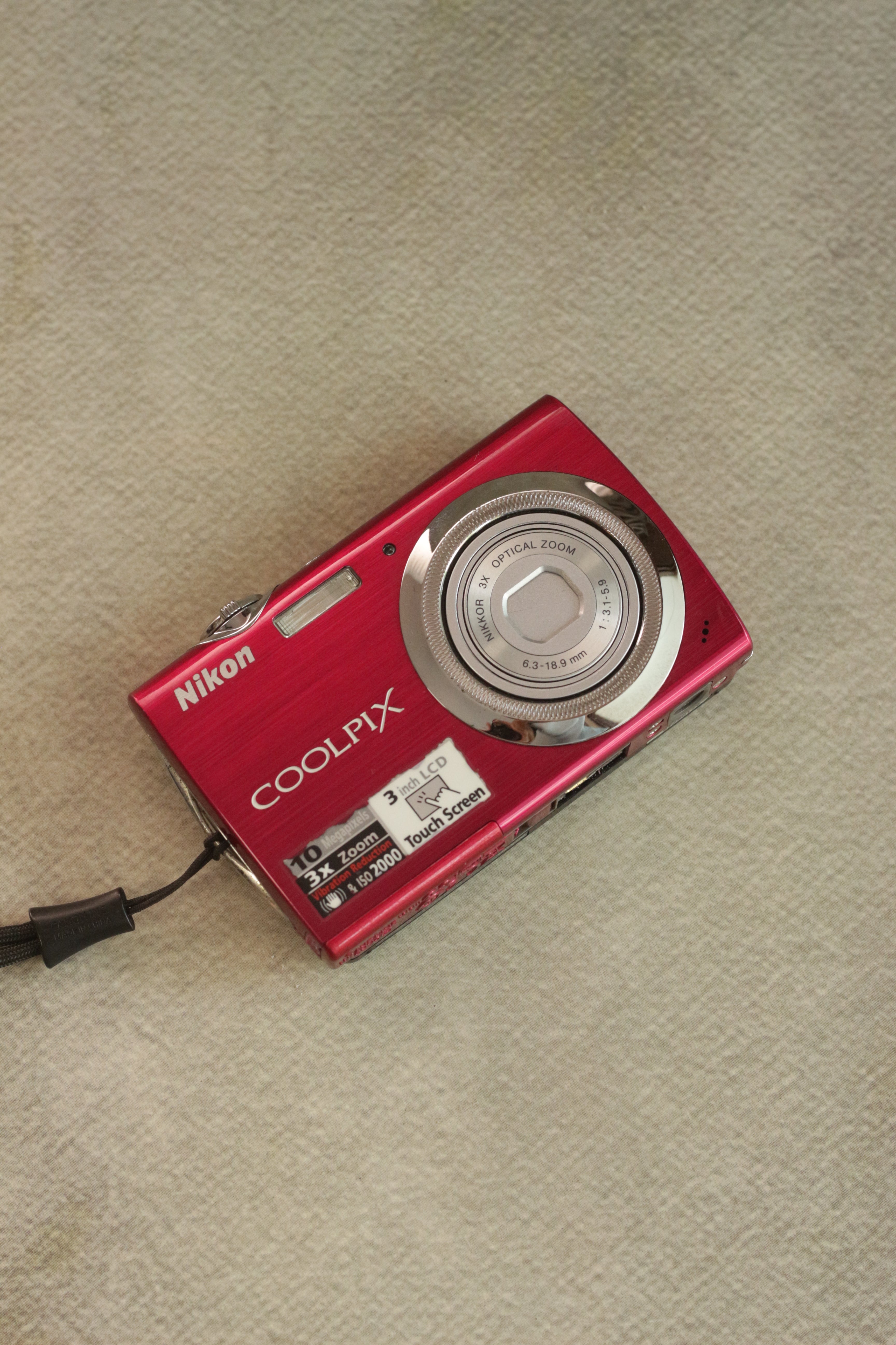 Nikon Coolpix S230