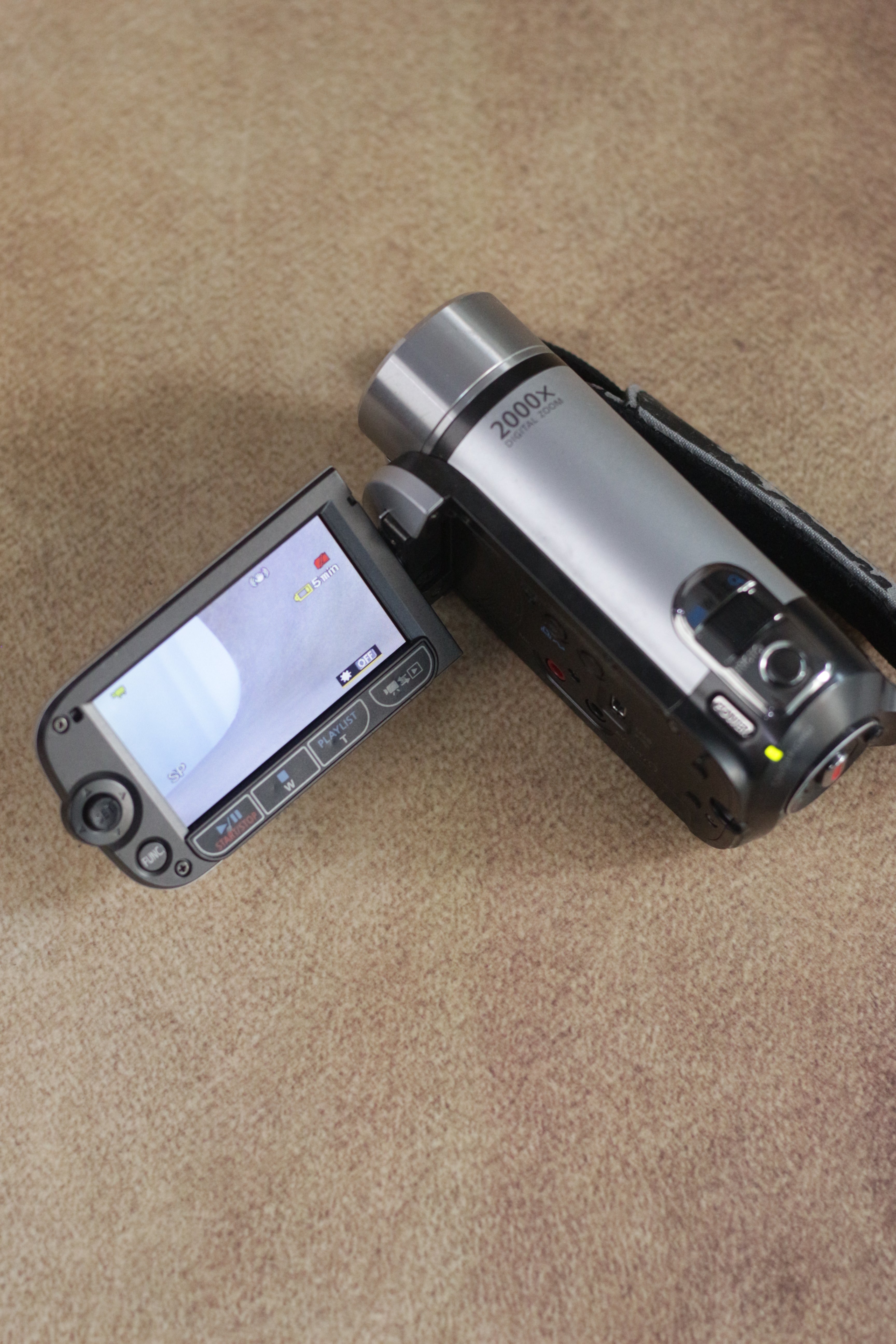 Canon Legria FS200