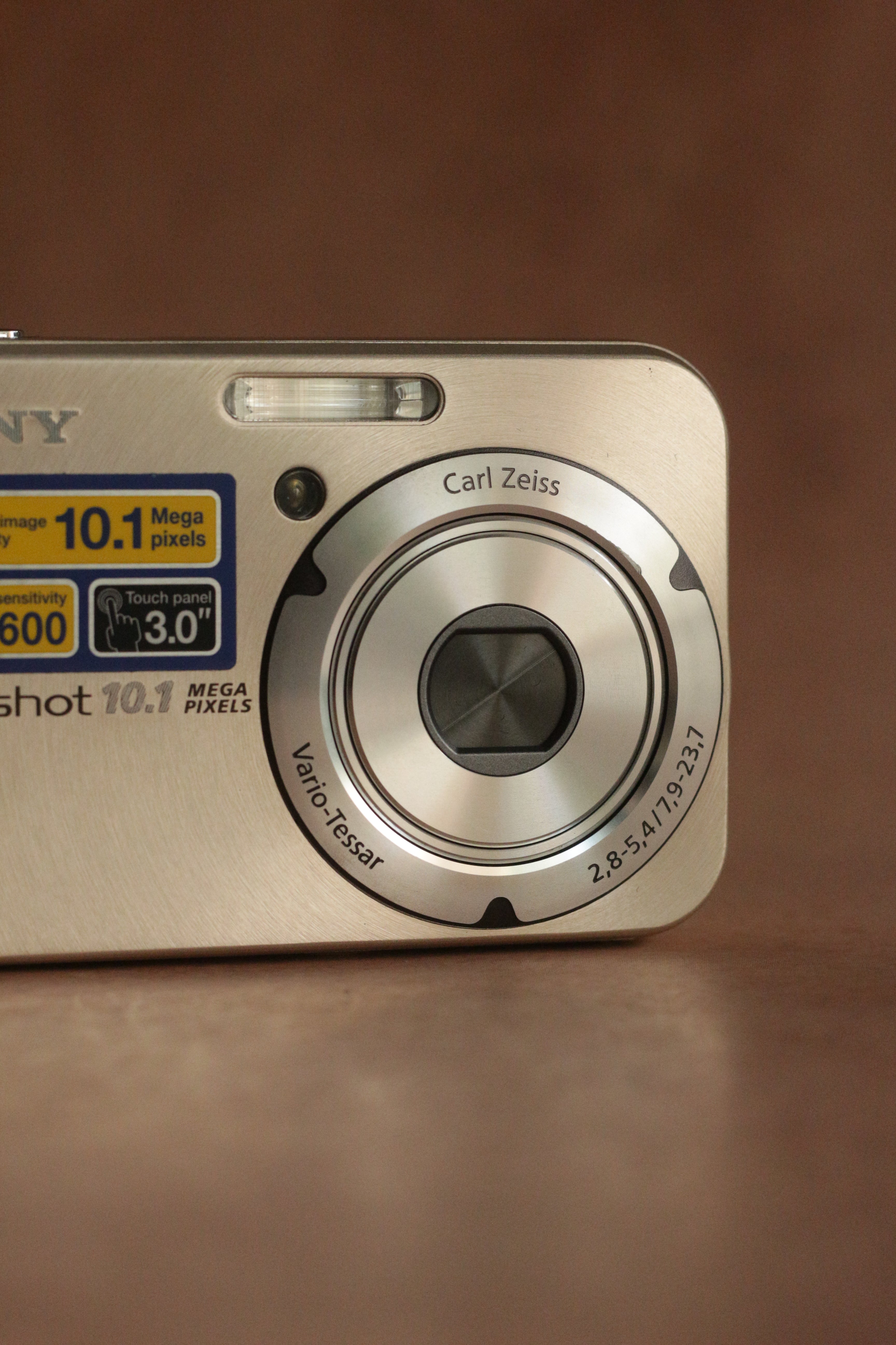 Sony Cyber-shot DSC-N2 + original box